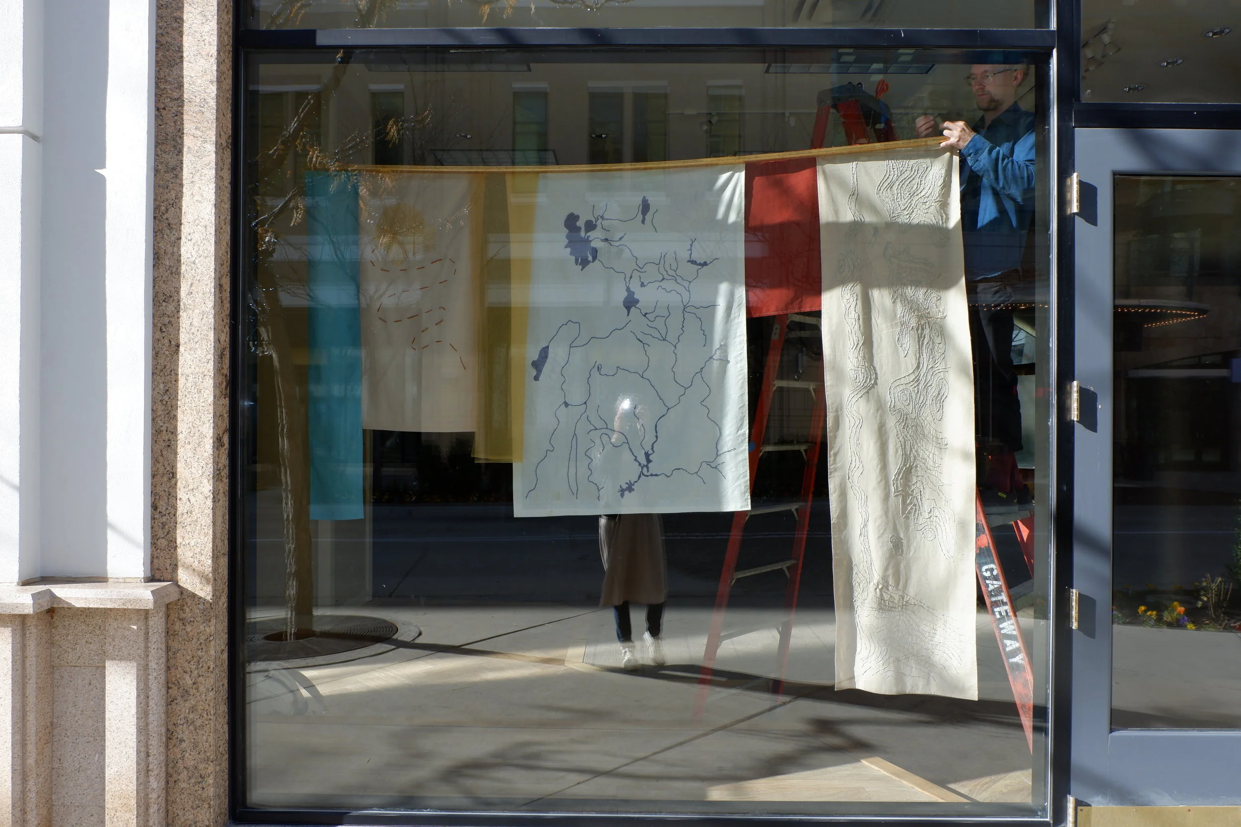 brinley-froelich-boo-forever-windowdisplay8.JPG