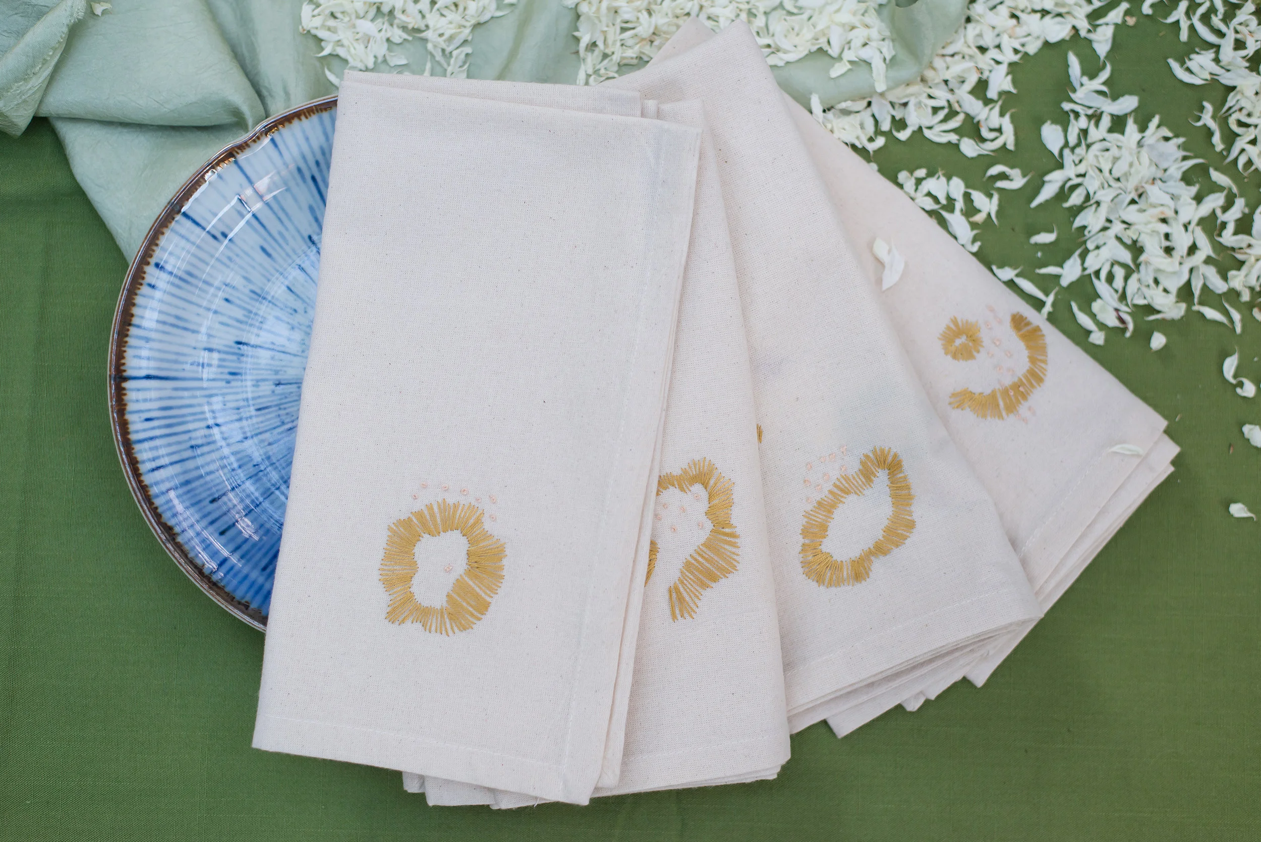 1- Hand Embroidered Green Napkins by Boo Forever.jpg