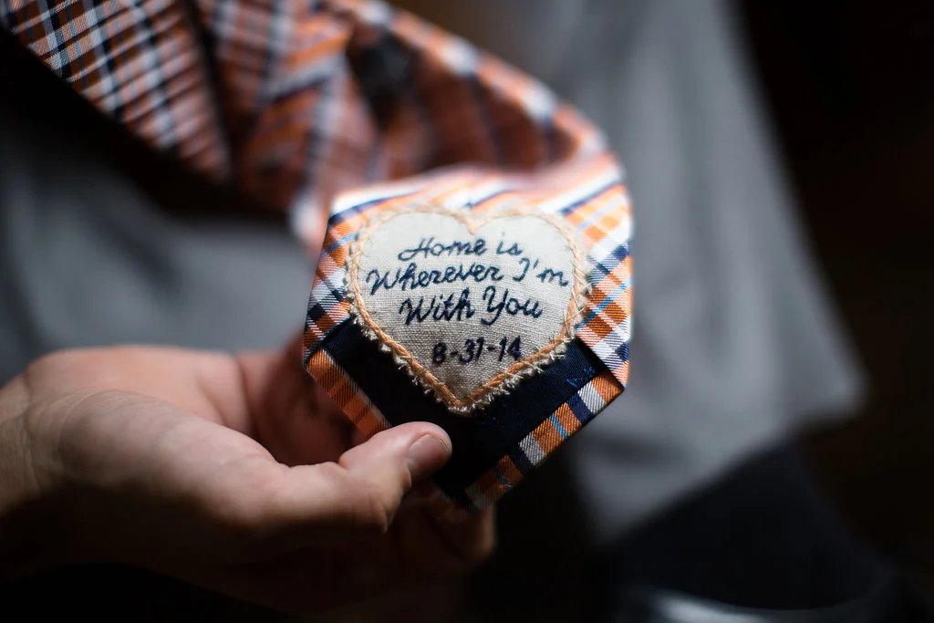 Photocredit: Karlo Photography A message from the bride sewn into the groom's tie is a lovely idea.