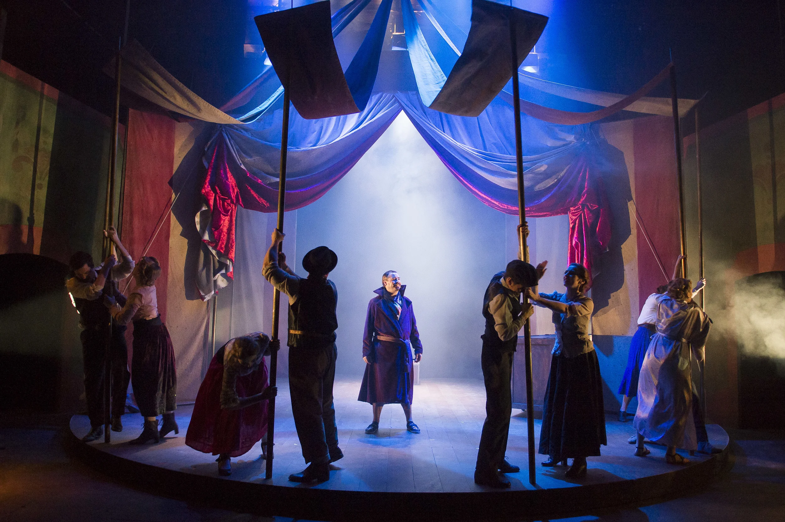 The Family Hoffmann's Christmas Mystery Palace