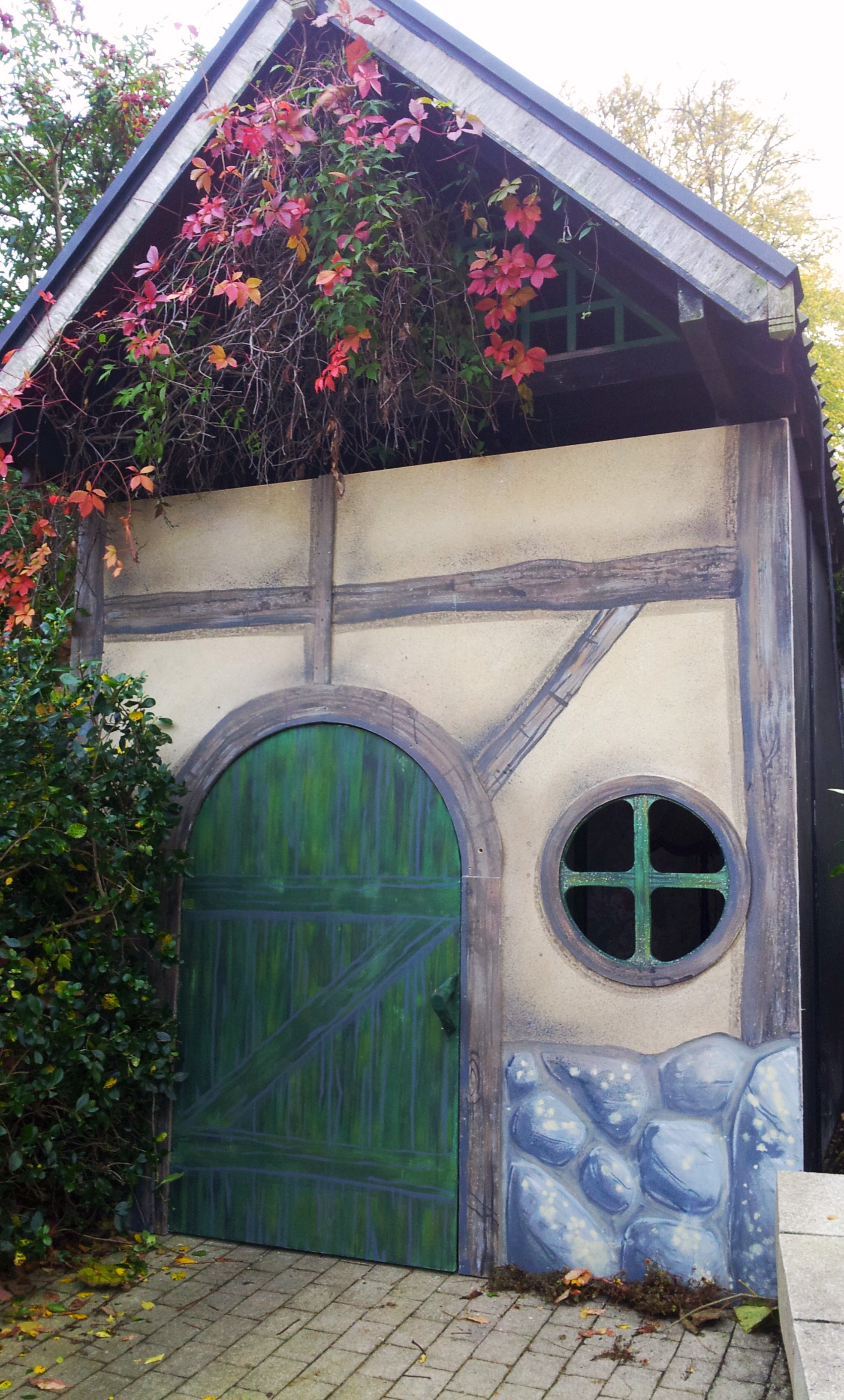 Tea Troll's House
