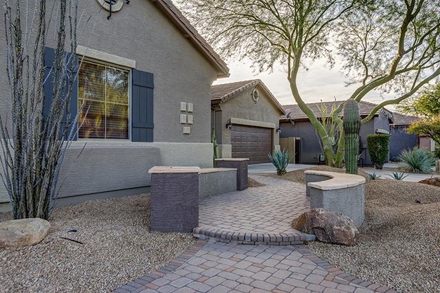 The perfect setting for an evening with the neighbors! 📸🏡🍷🌳🌵
📍 2329 W Sienna Bouquet Pl, Phoenix, AZ
🔶
arizonalistingmedia.com
Photography 📷
Video 🎥
Drone Aerials 🛰
Virtual Walkthroughs 🕹
🔶
#arizonalistingmedia #arizonalistingpros #succes