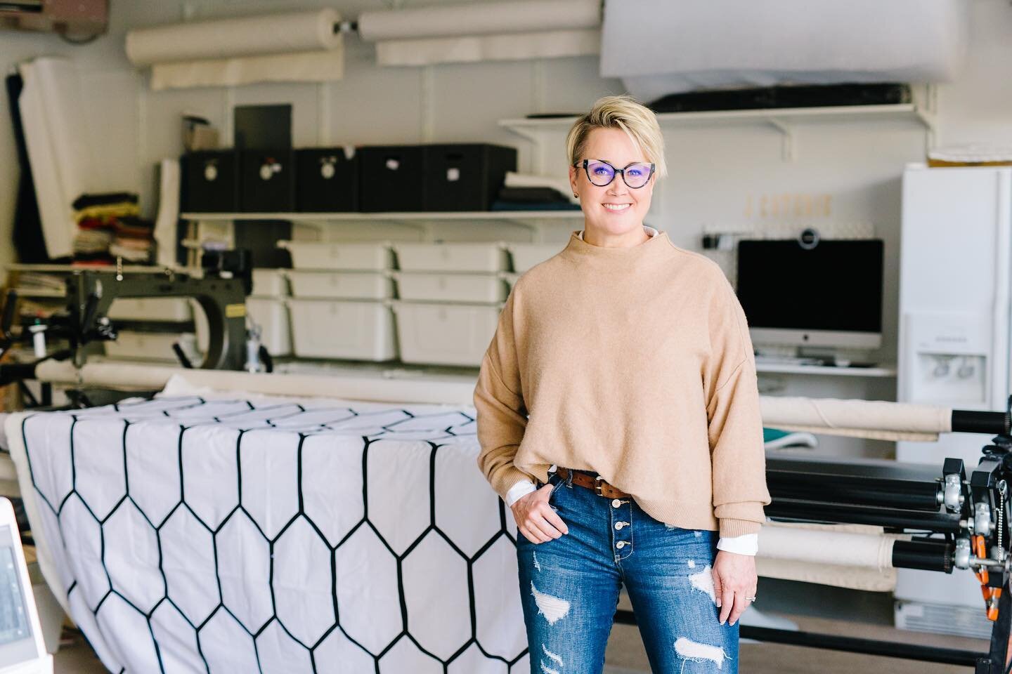 This is why branding sessions are awesome. She has a quilter in her awesome home garage studio and makes the most beautiful quilts and quilted items. Her talent and design sense is insane, and I got to be the one to photograph it? I&rsquo;m not worth