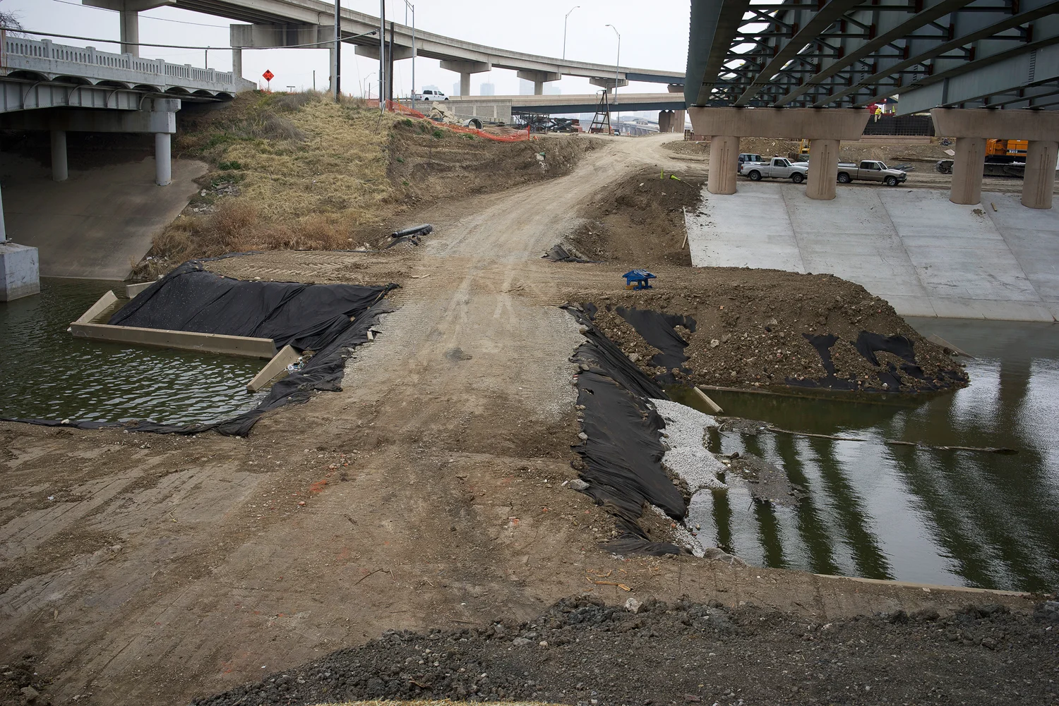 Chisolm Trail Parkway, Trinity River, March 8, 2014. Terry Evans