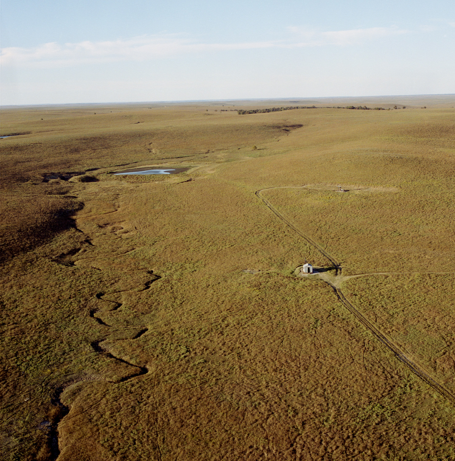 TerryEvansPondAndOilPumpHouse,Okla8x8.jpg