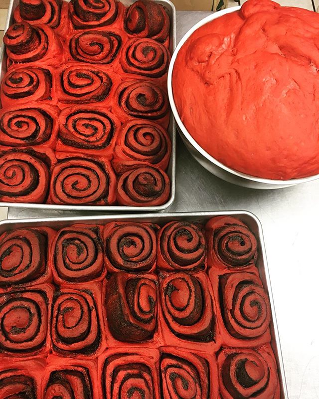 First two pans of red velvet cinnamon rolls are coming out! Get them while they’re hot!! Due to high demand we can not take phone call orders for them, you must come in and order, while supplies last!! Happy Friday! #redvelvetcinnamonrolls #yum #tistheseason