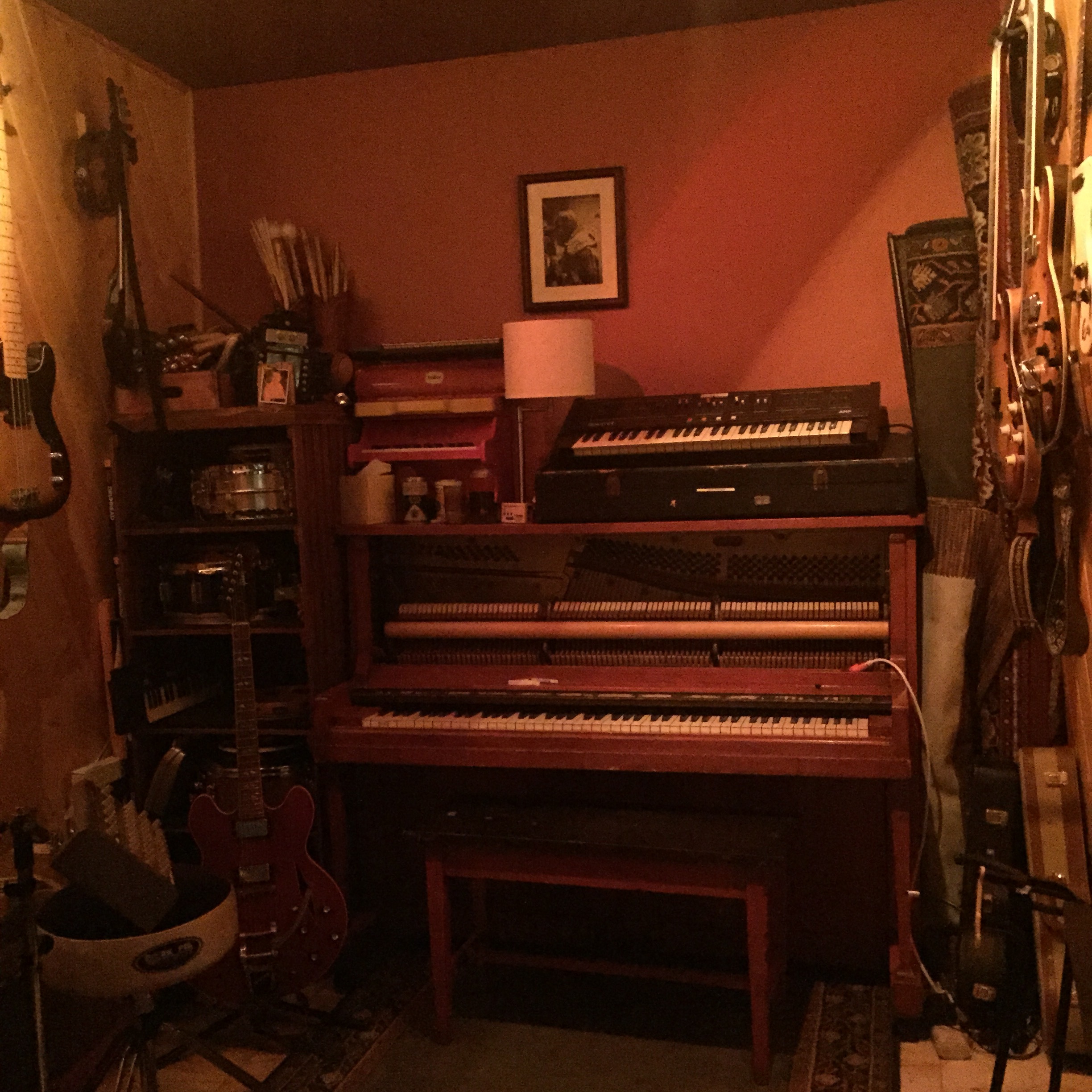  Isolated Piano/Guitar Room 