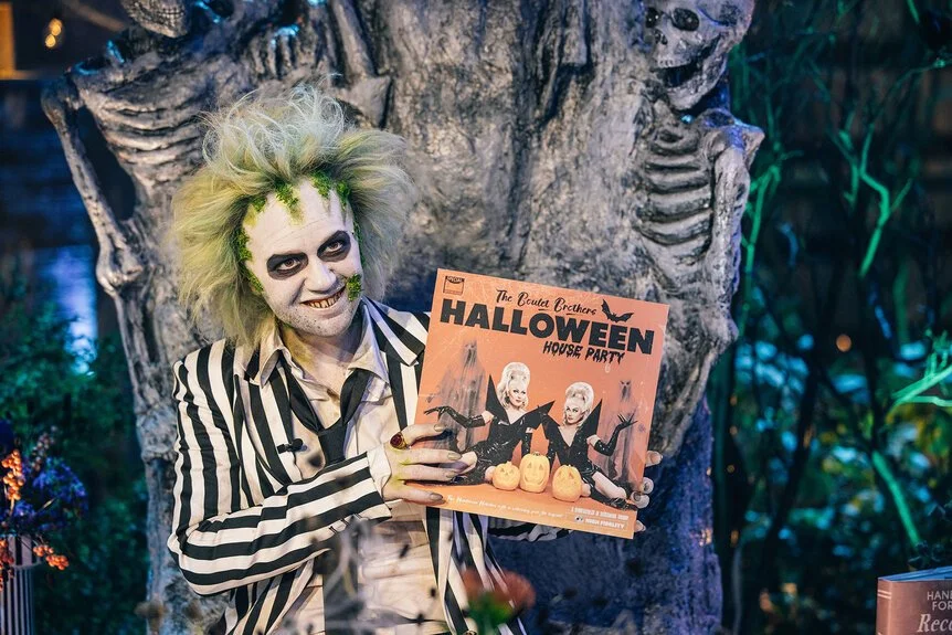 kelly-clarkson-halloween.jpg