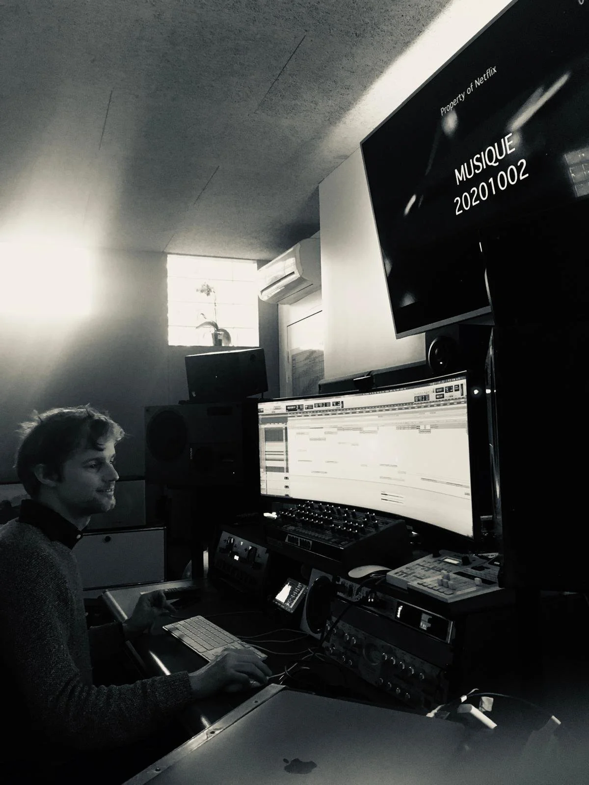 David in his room @ Studio Ferber Paris (Copy)
