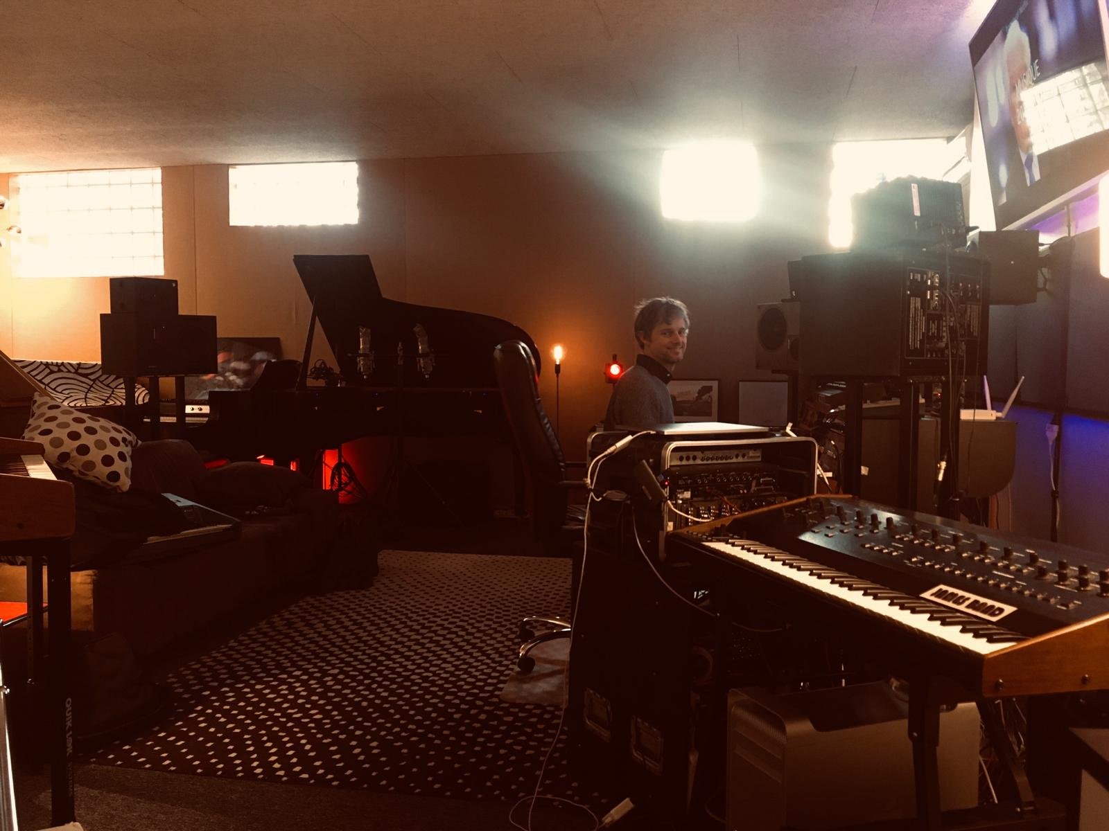 David in his room @ Studio Ferber Paris (Copy)