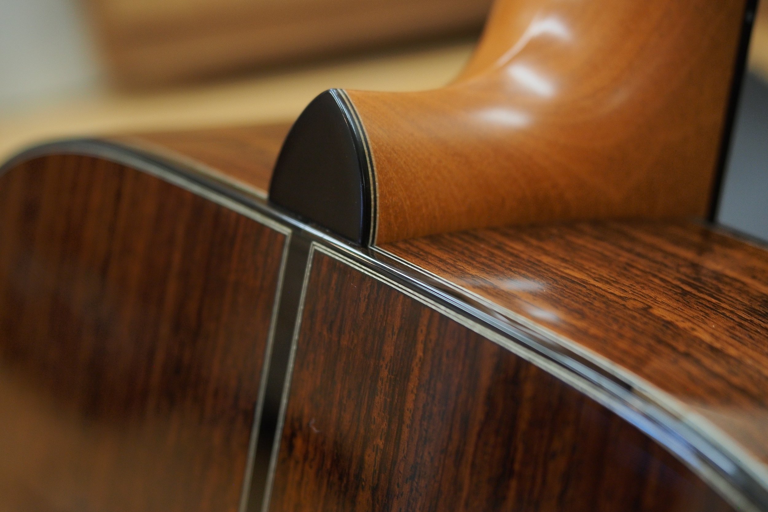 Traditional Heel