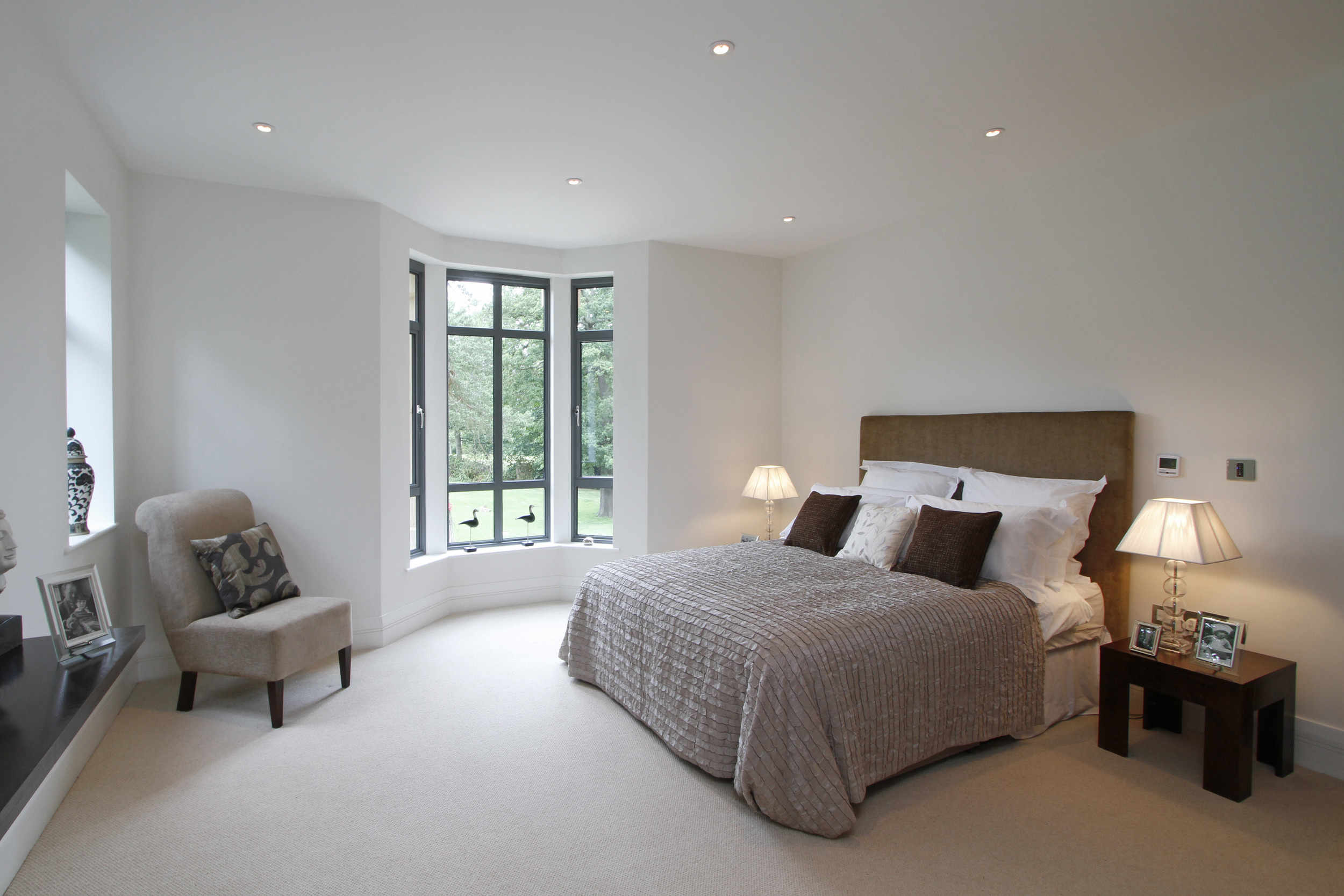 Green Hollow - Bed.jpg