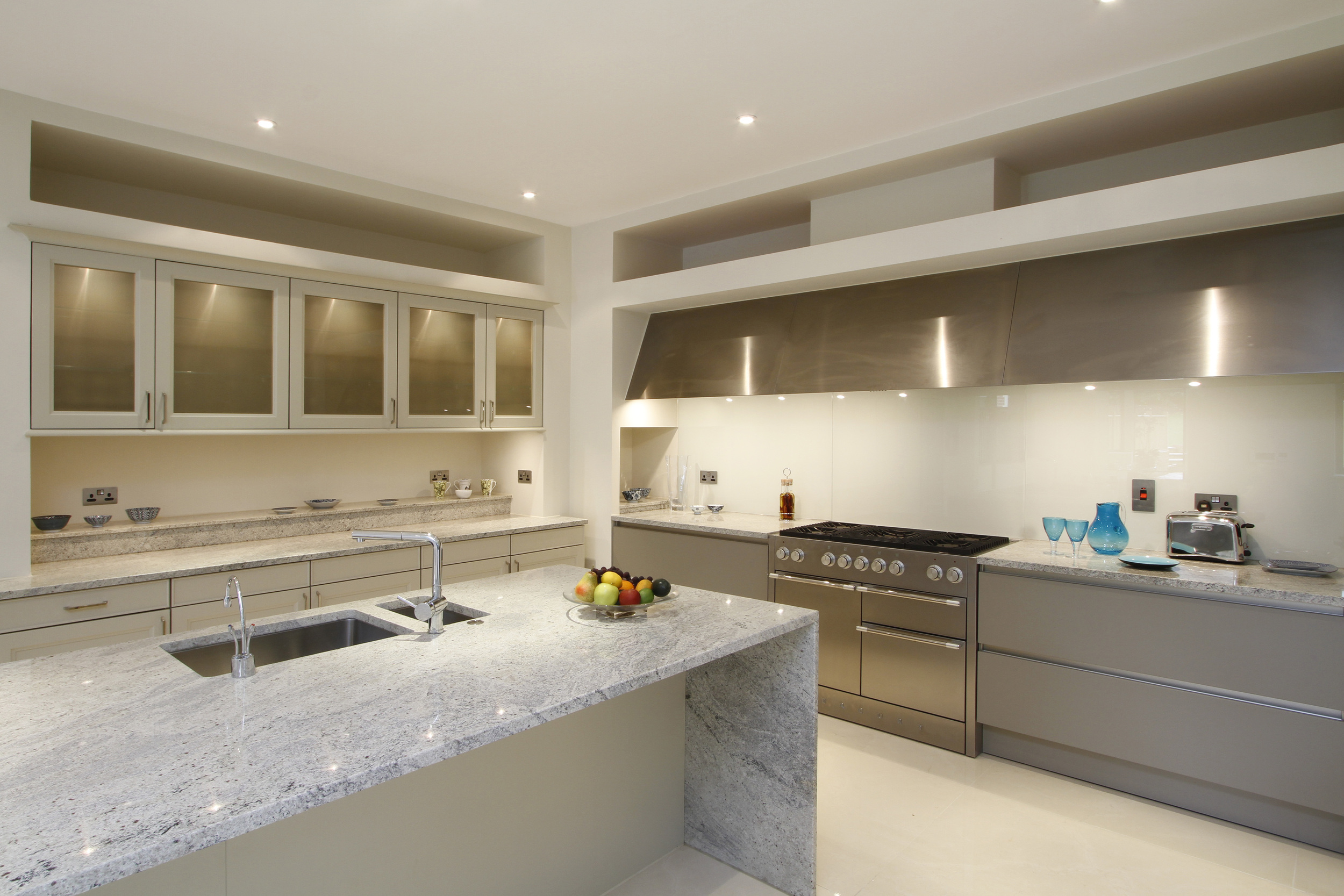 Green Hollow - Kitch.jpg