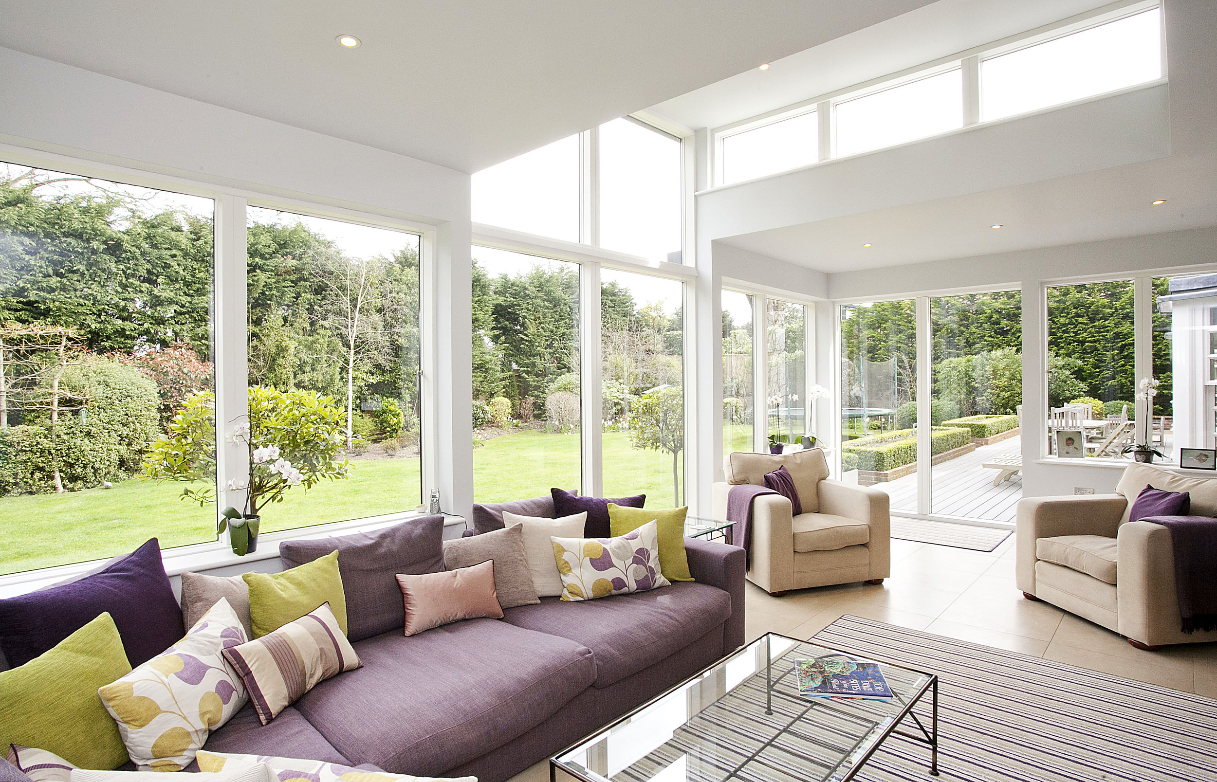 8179208-highdalefamilyroom1-max.jpg