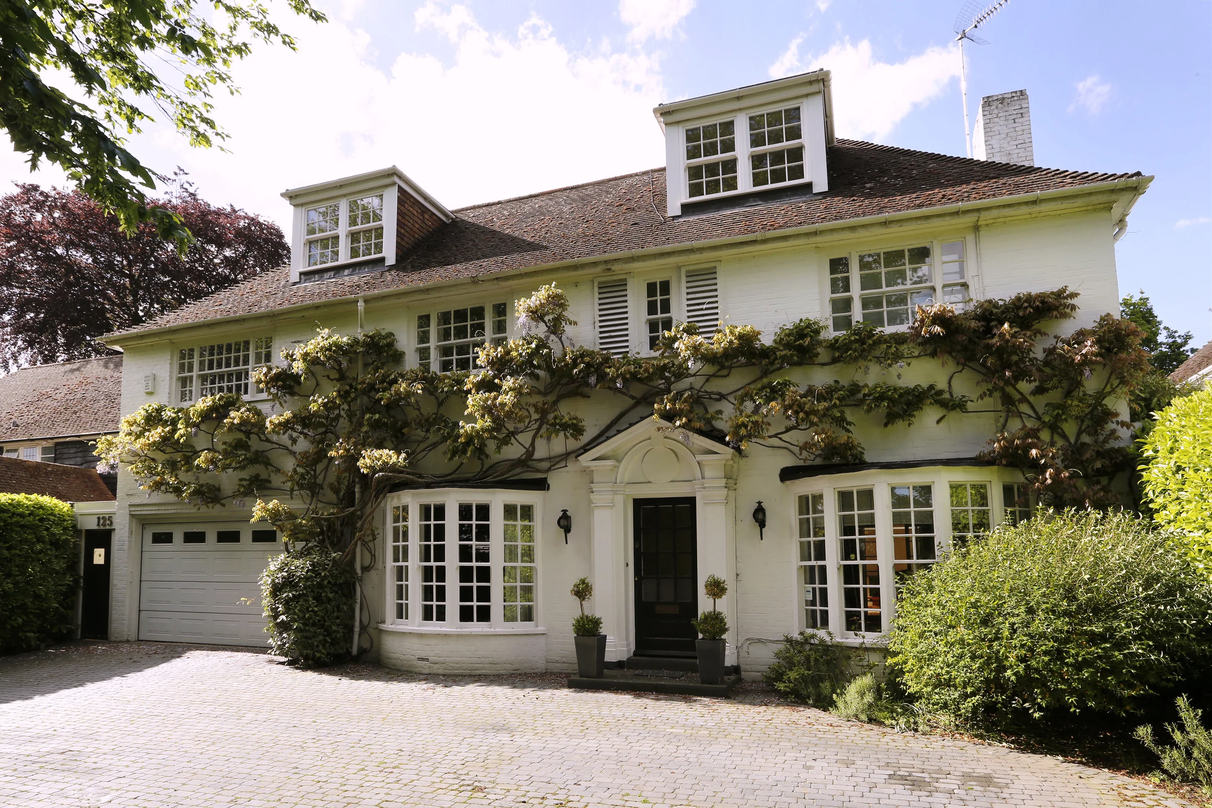 Coombe Lane West 125 - Front ext.jpg