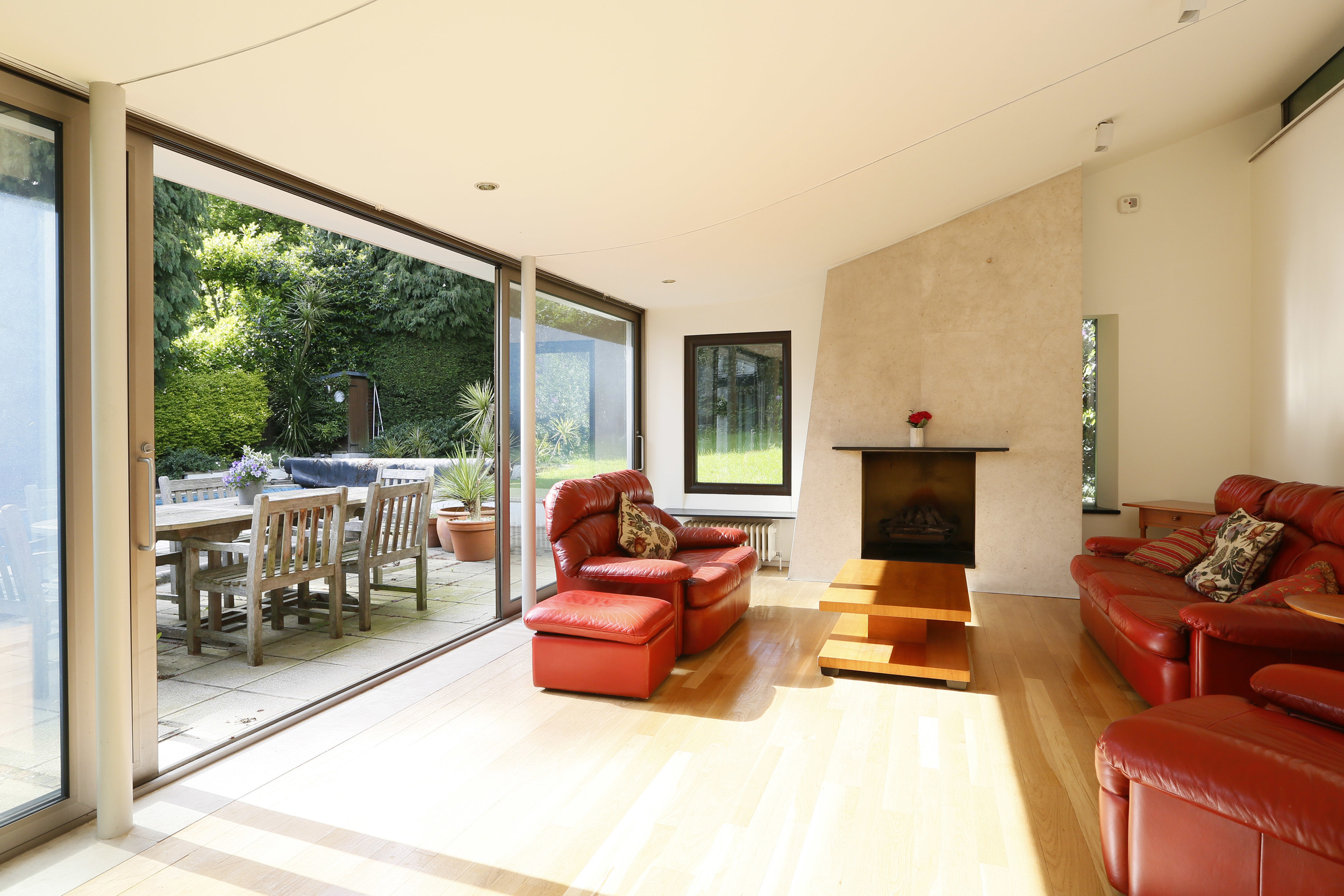 Coombe Lane West 125 - Gdn room.jpg