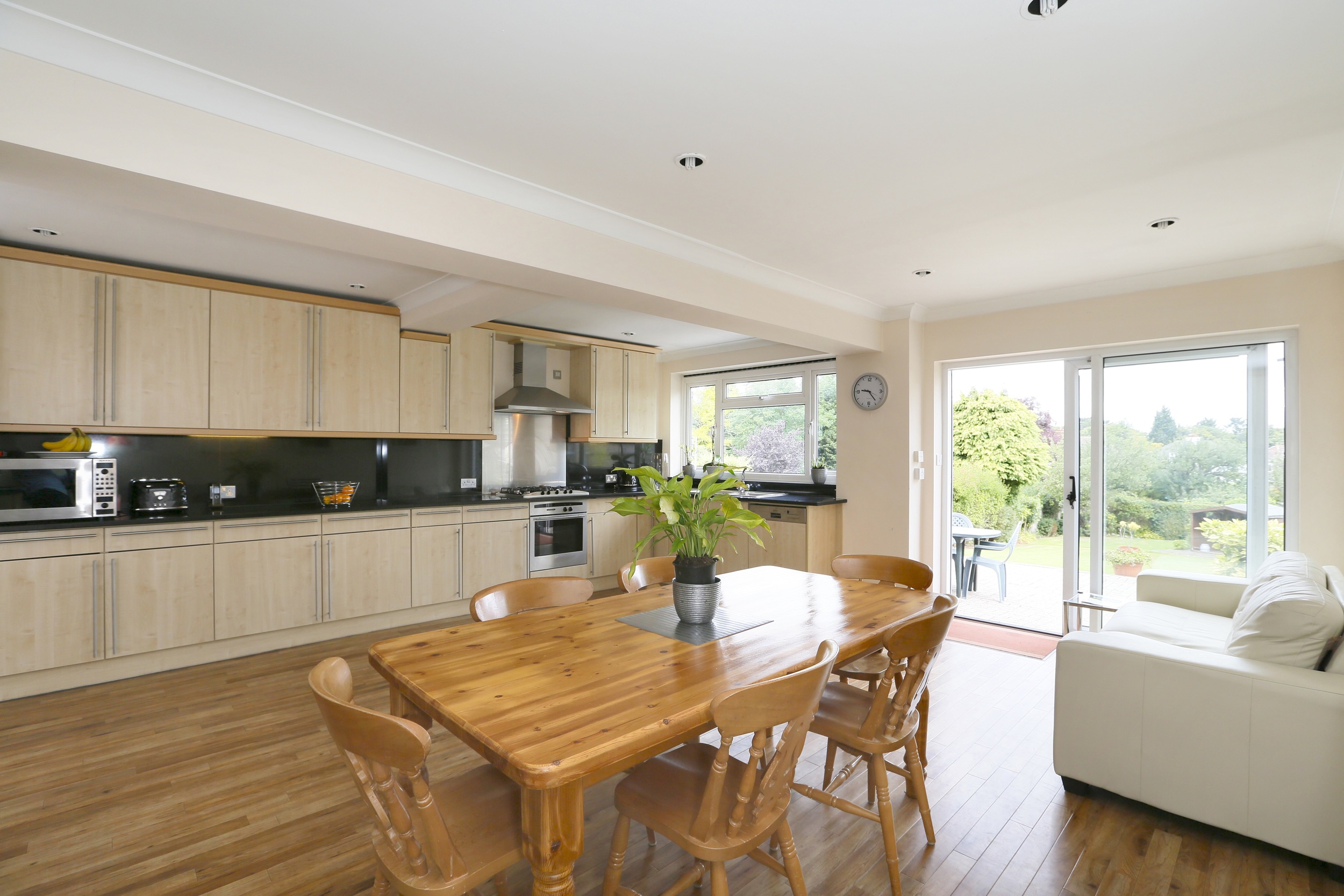 Ullswater Cresc 34 - Bfast.jpg