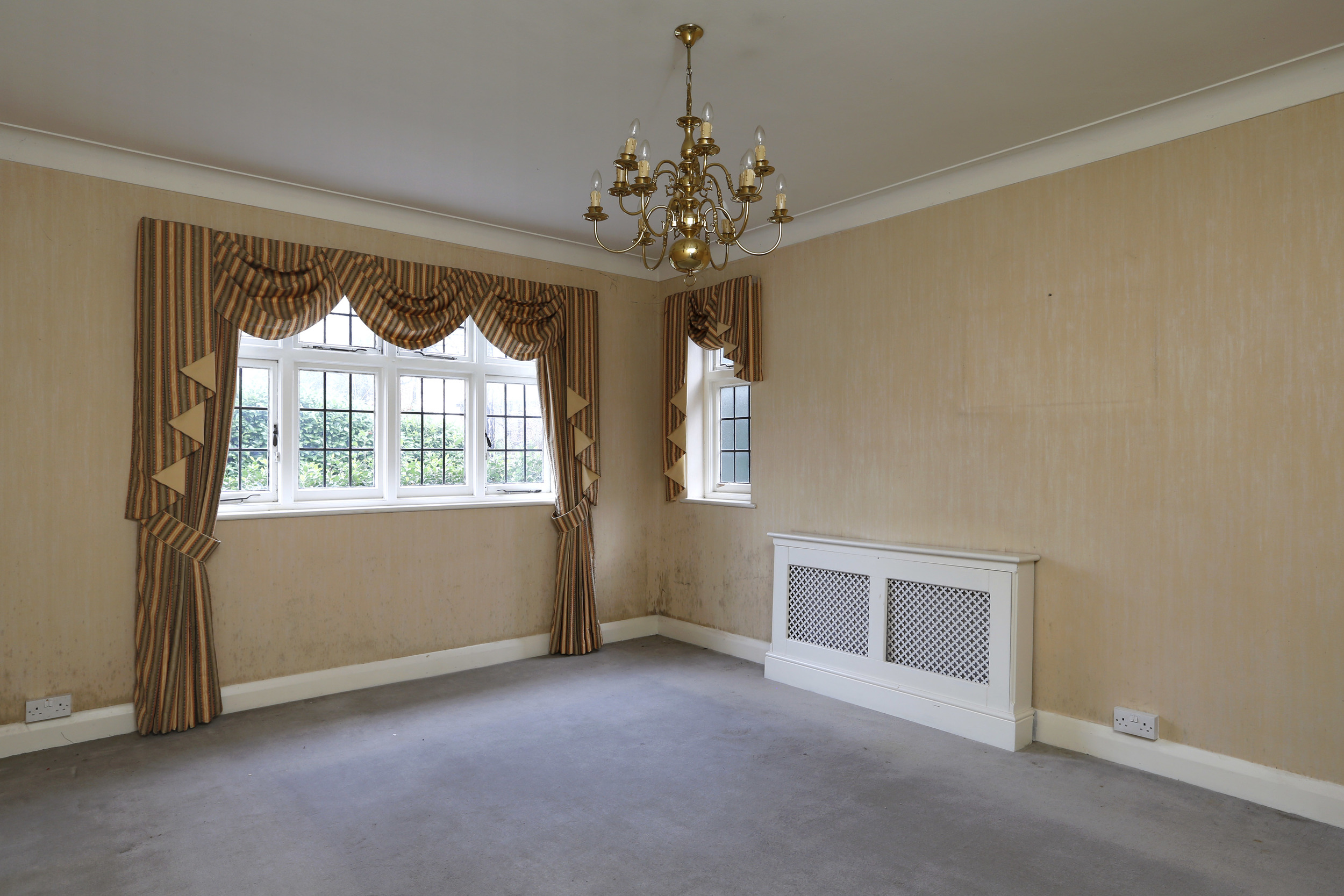 Trapps Lane 50 - Din.jpg