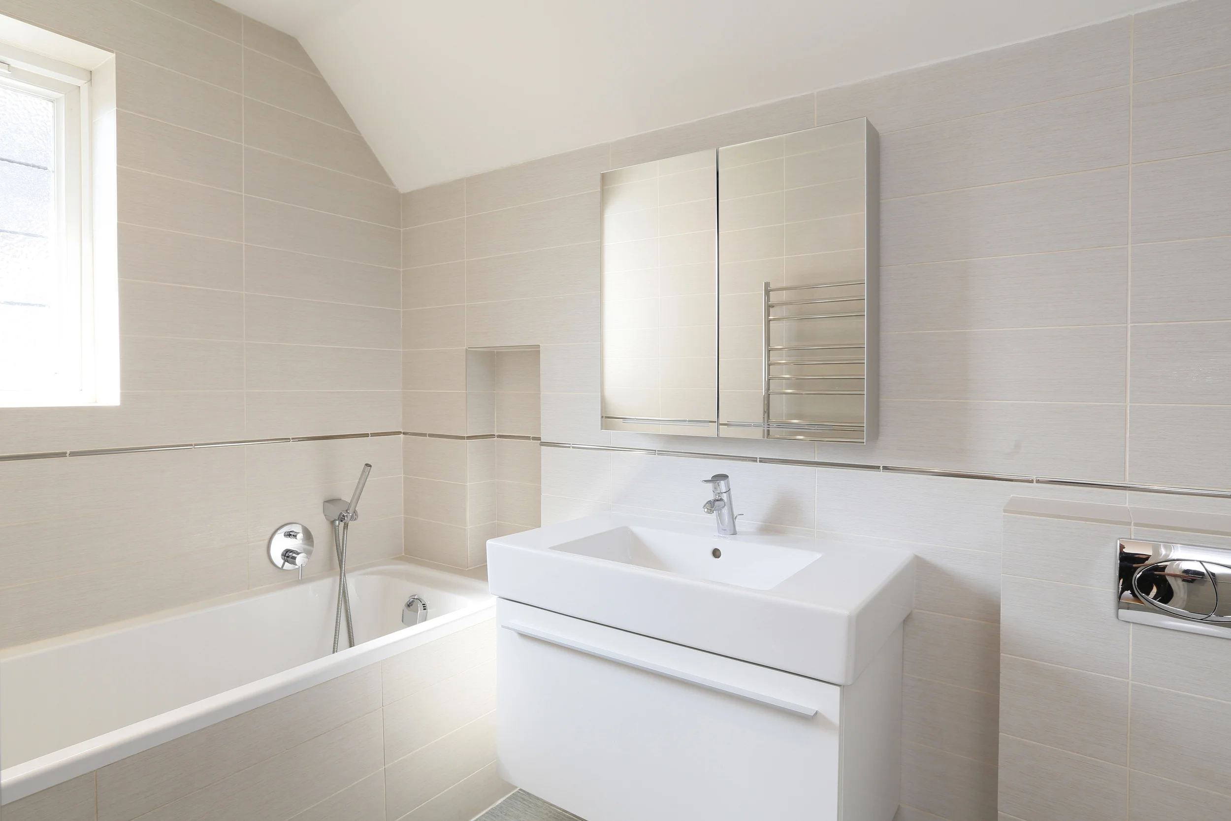 Selborne Rd 8 - Bath.jpg