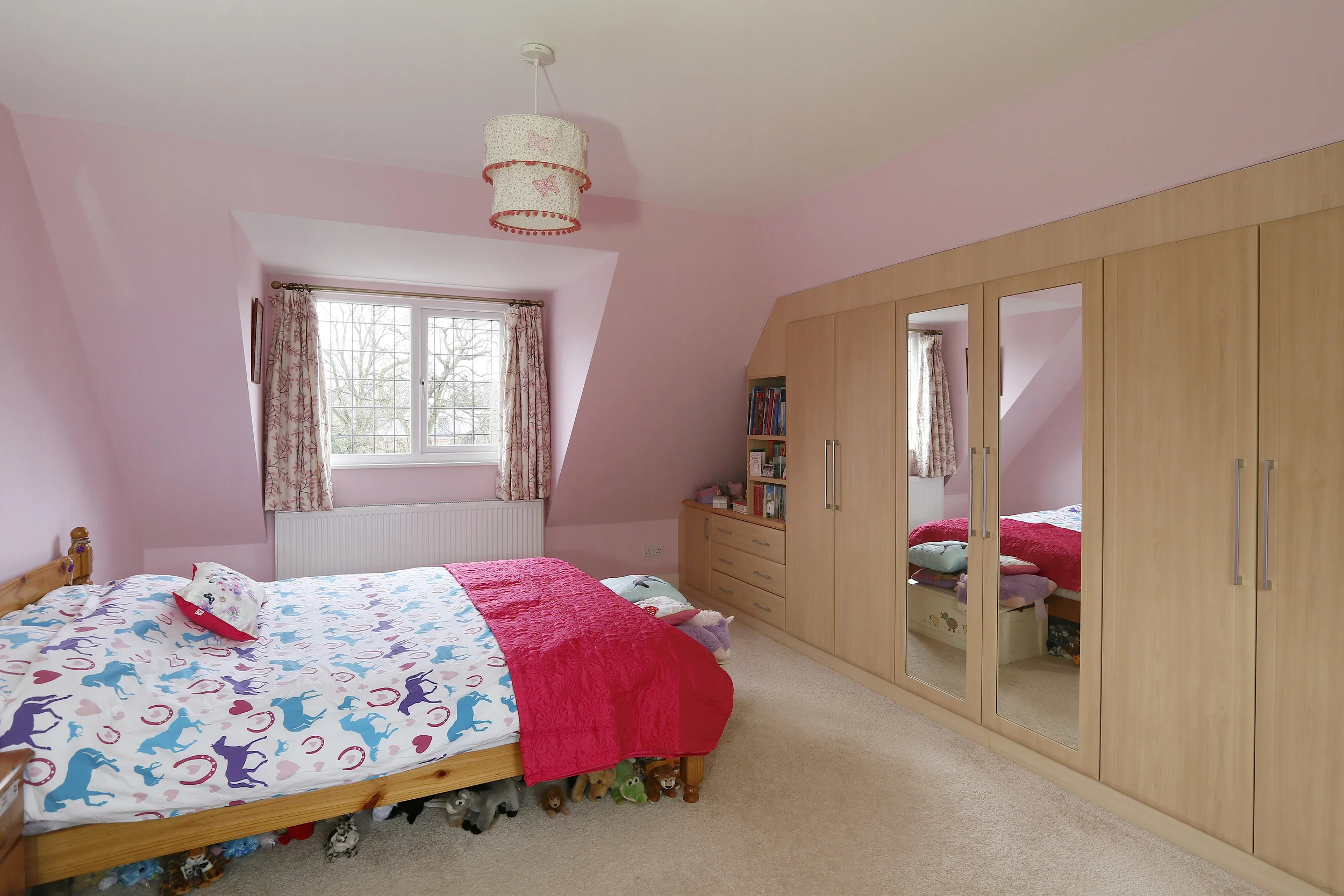 Wall Garth - Bed3.jpg