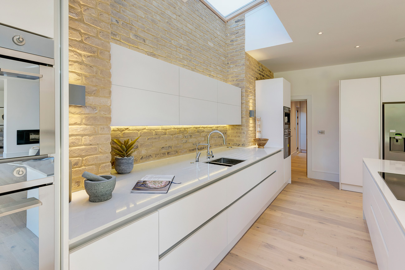Kitchen4withLights.jpg