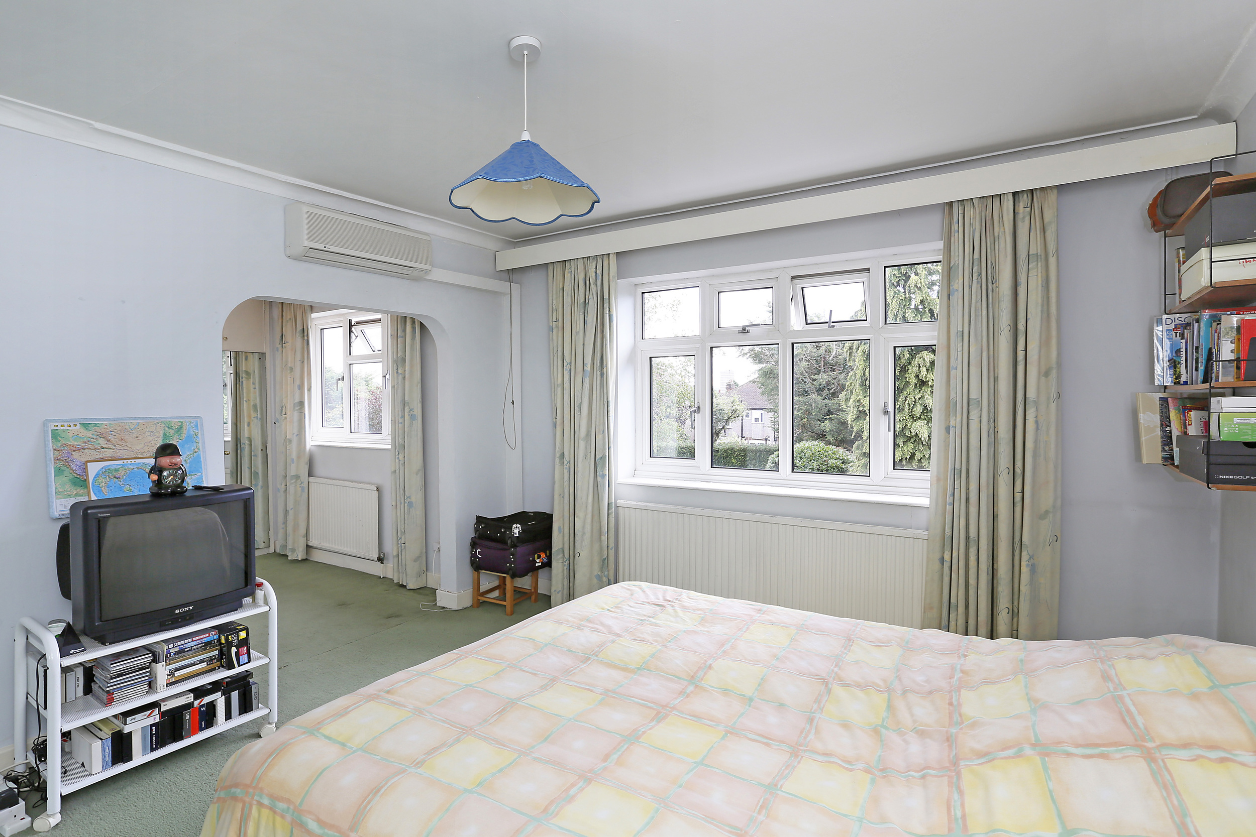 Burghley Rd 21 - M Bed.jpg