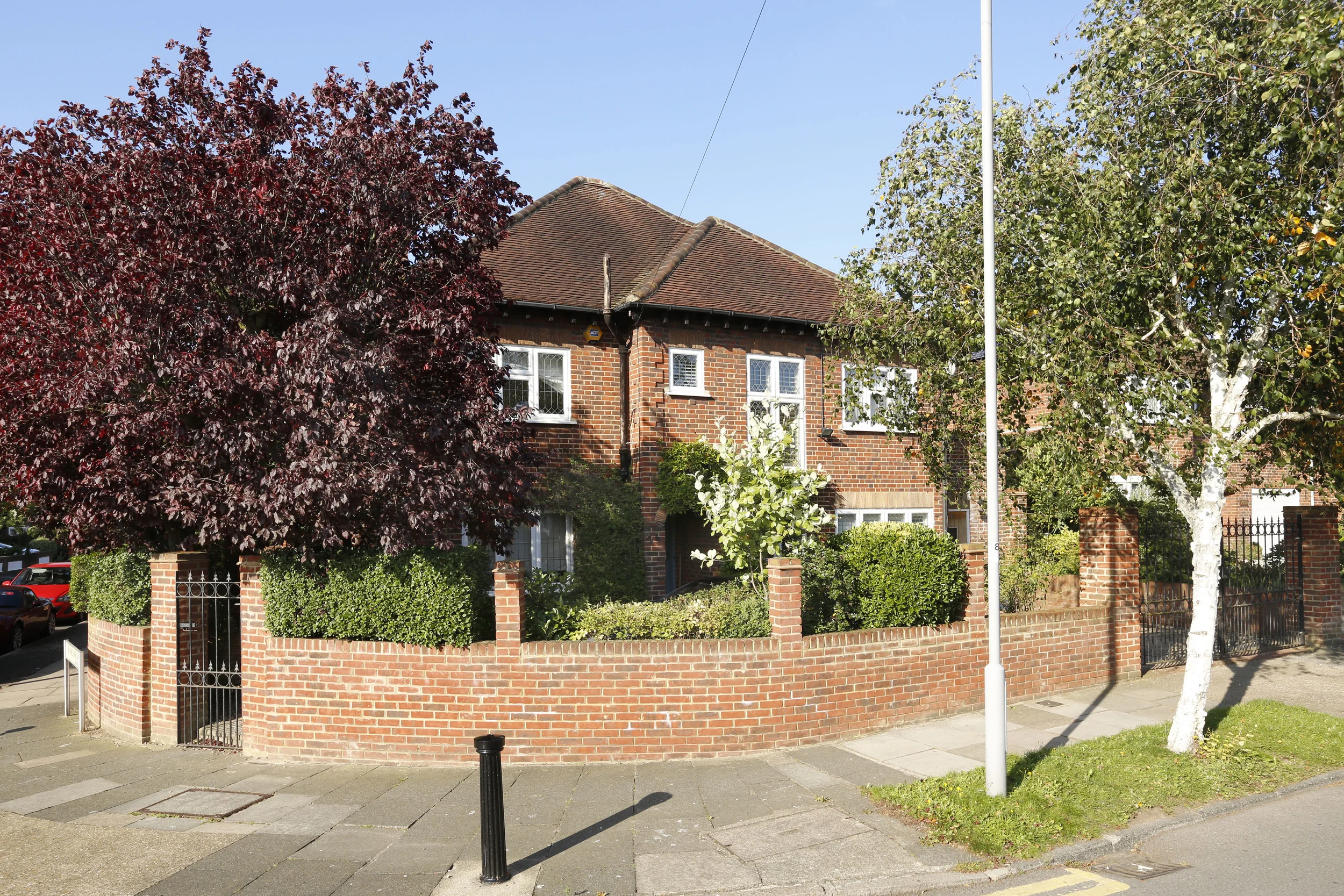 Woodlands Ave 26 - Ext.jpg