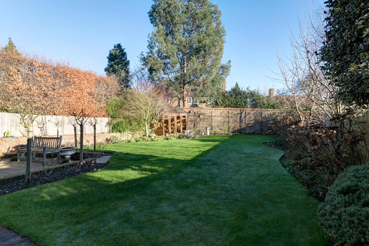 garden1.jpg