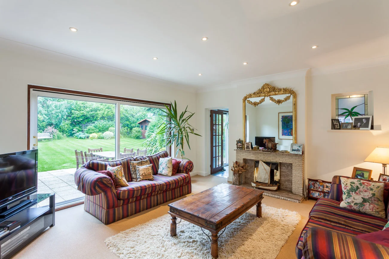 10 Comford Way-10.jpg