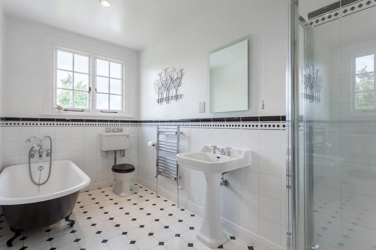 12 Lynton Road-14.jpg