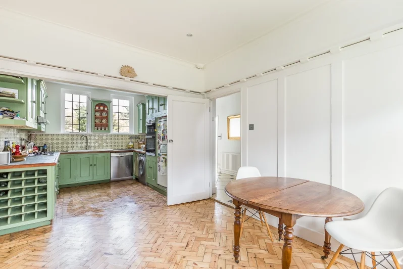 Turnpike Cottage - kit.jpg