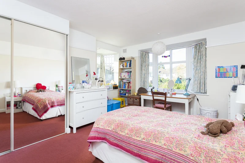 Buxton Drive 46 bed 6.jpg