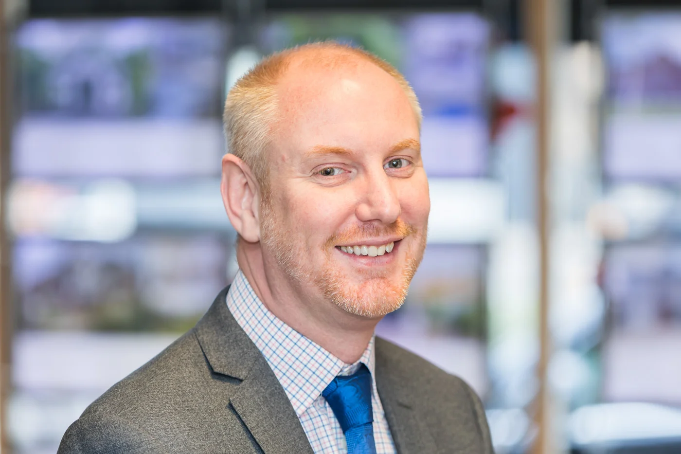 Alistair Harrold Lettings Manager coom b eresidential.com Alistair has been working in property in the area for over twenty years and has headed up the Lettings Department at Coombe Residential for over thirteen years. He is a member of the Association of Residential Lettings Agents (ARLA).