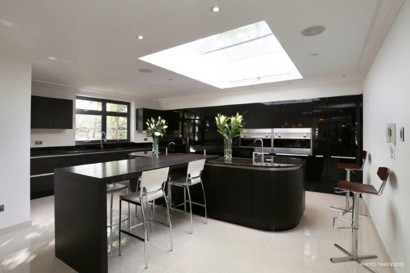 Corscombe Close 2 - Kitchen.jpg