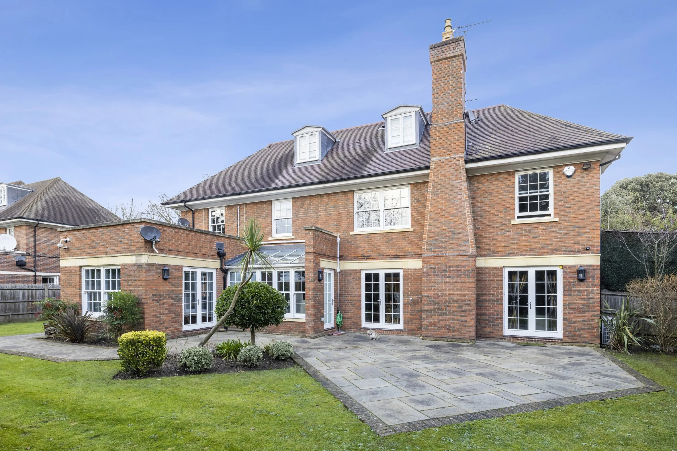 2-Eastcott-Close_2c-Kingston-Hill_2c-Surrey-KT2-7LD-7.jpg