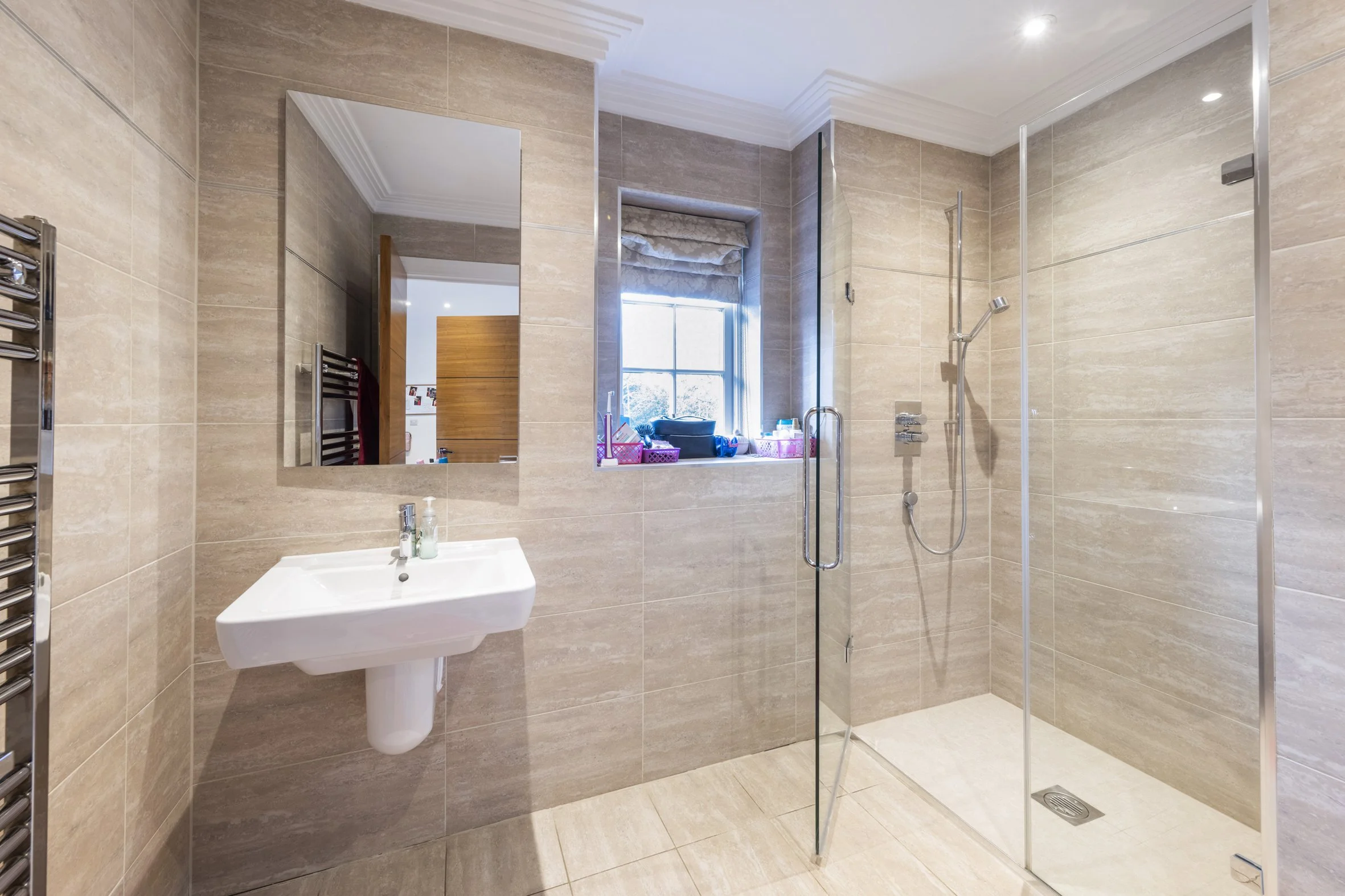 2-Eastcott-Close_2c-Kingston-Hill_2c-Surrey-KT2-7LD-24.jpg