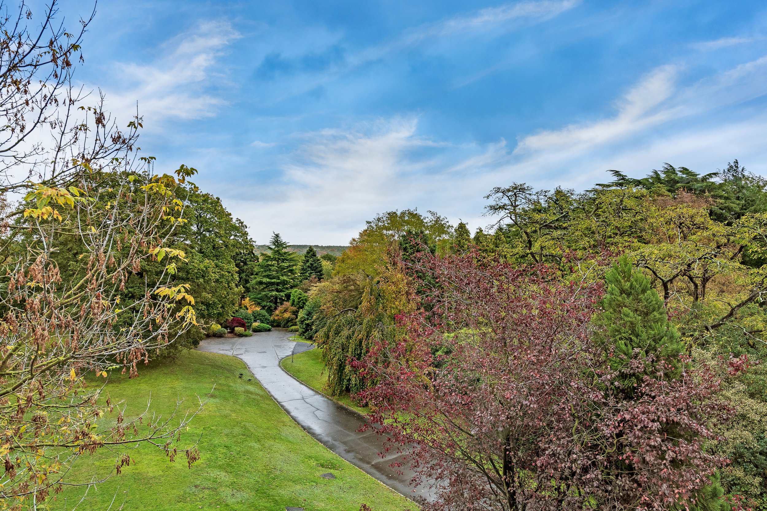 25240_savills_flat_20_the_water_gardens_7.jpg