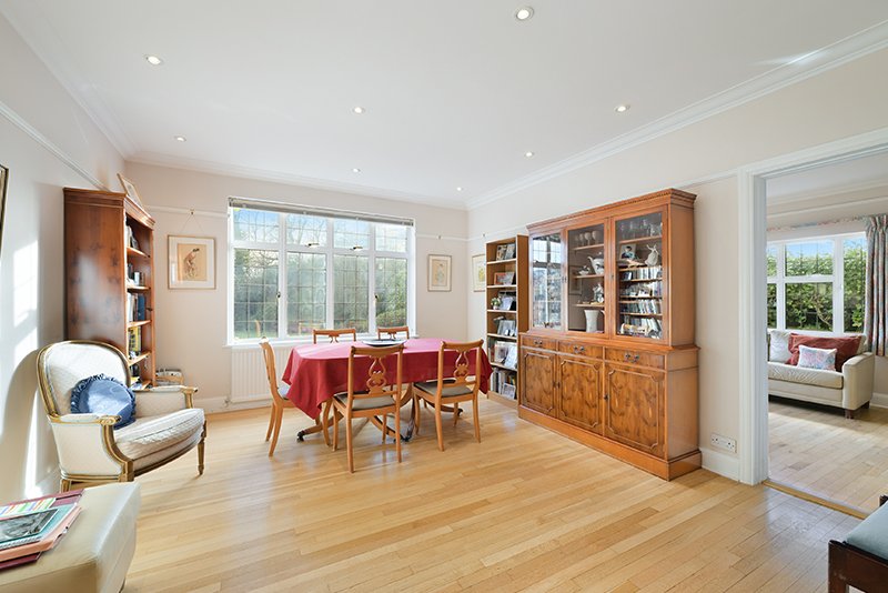 WOLSEY CLOSE, 20- (18).jpg