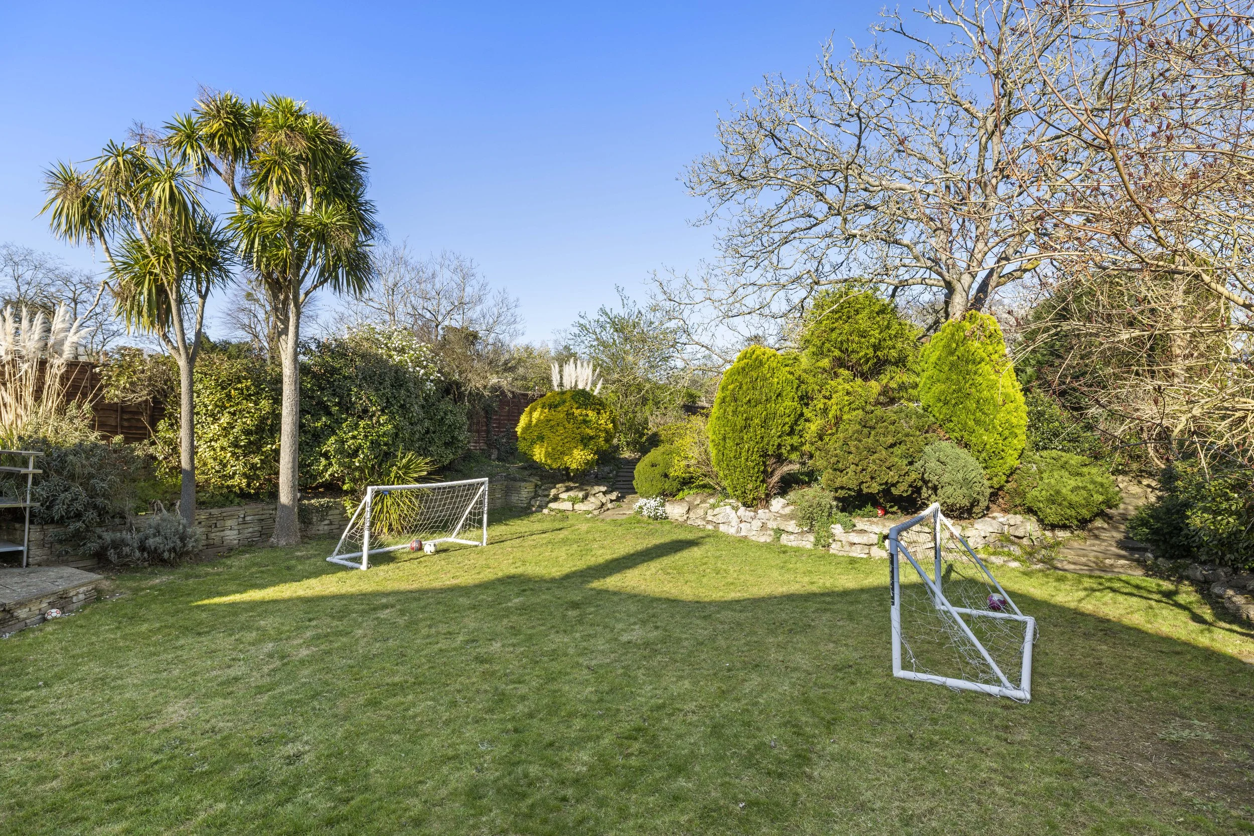 Red Roofs, Traps Lane, New Malden, KT3 4RY V2-5.JPG