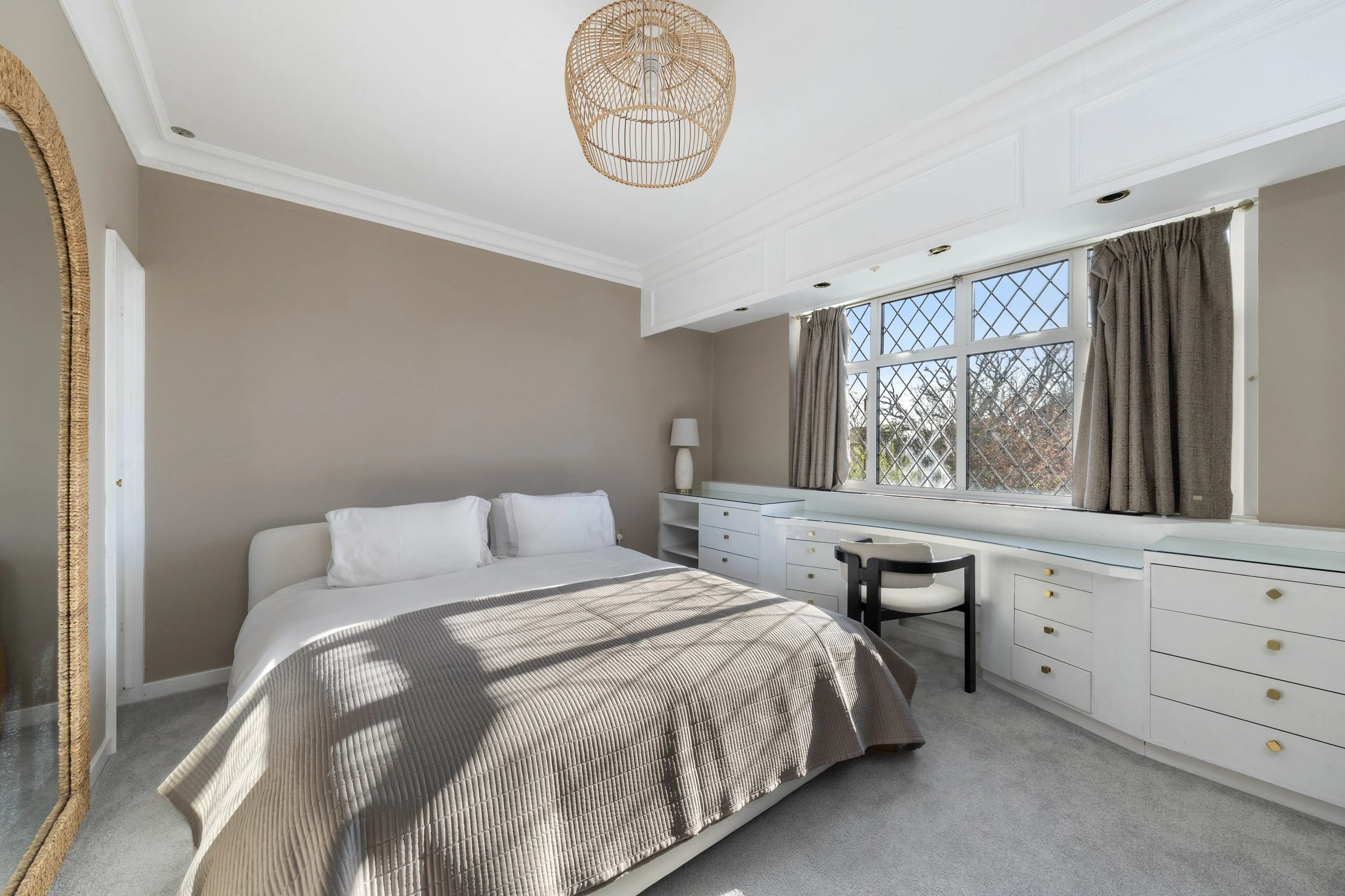 Red Roofs, Traps Lane, New Malden, KT3 4RY V2-9.JPG