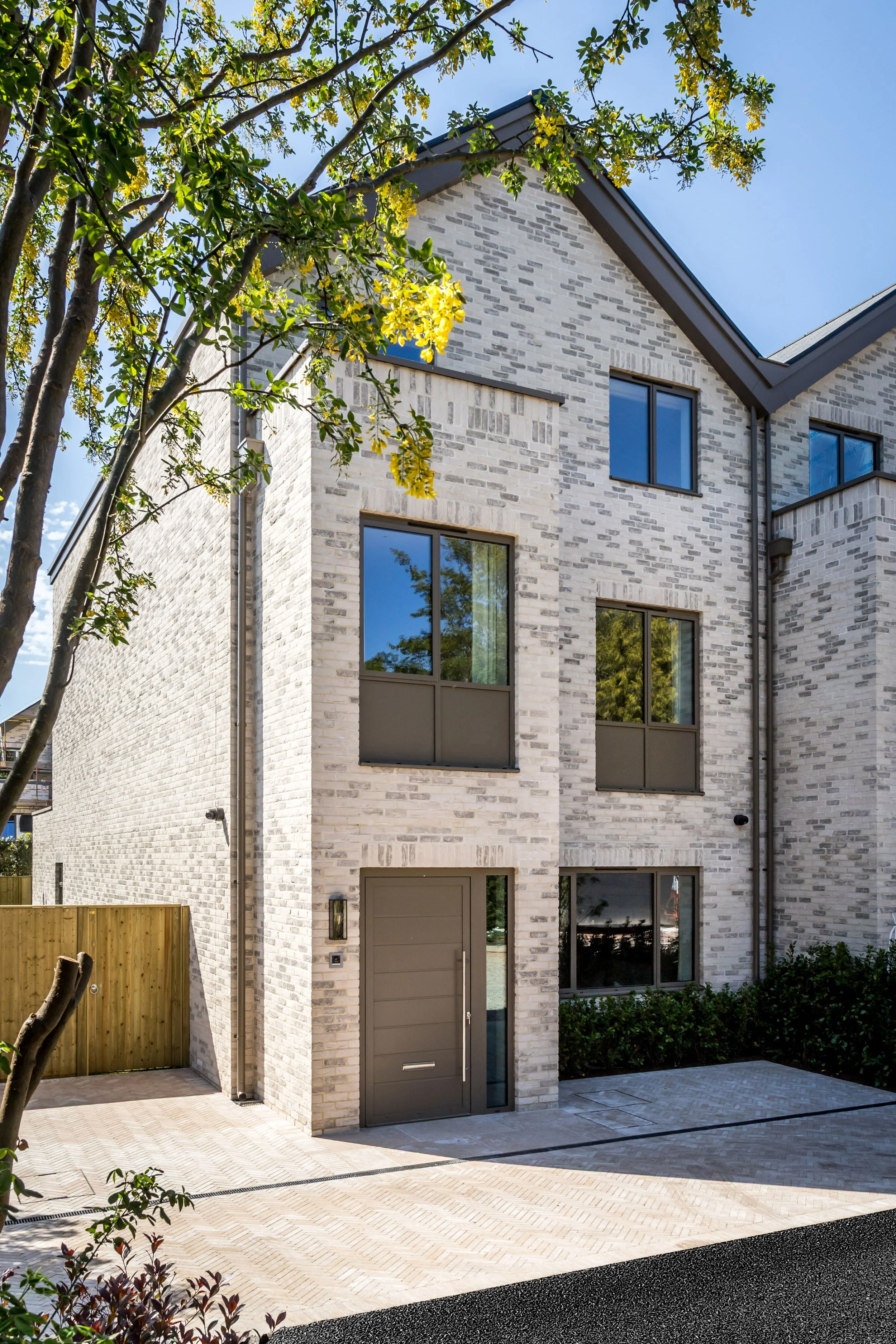 178-Coombe-Ln-(showhome)-1.jpg