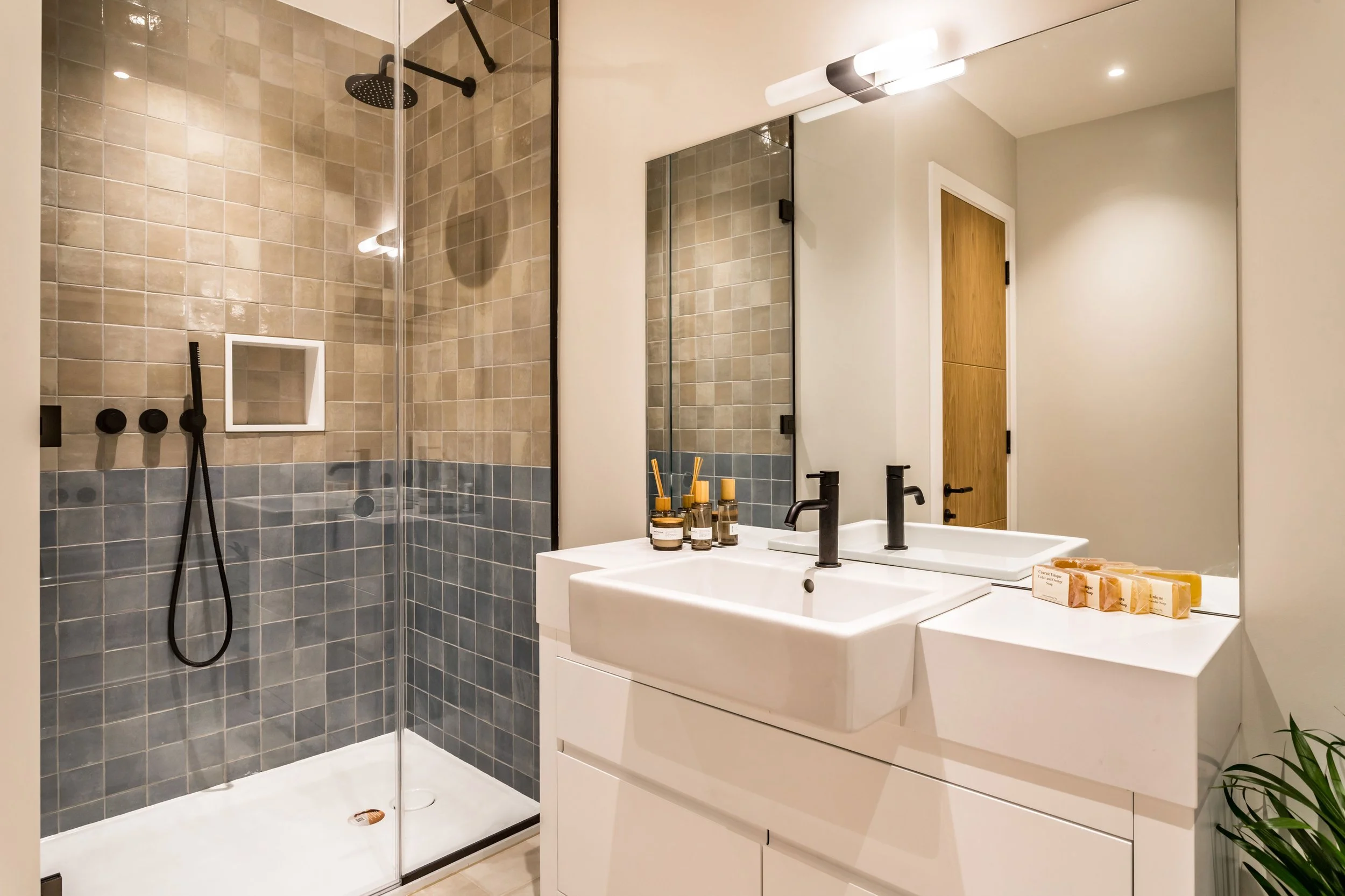 178-Coombe-Ln-(showhome)-63.jpg