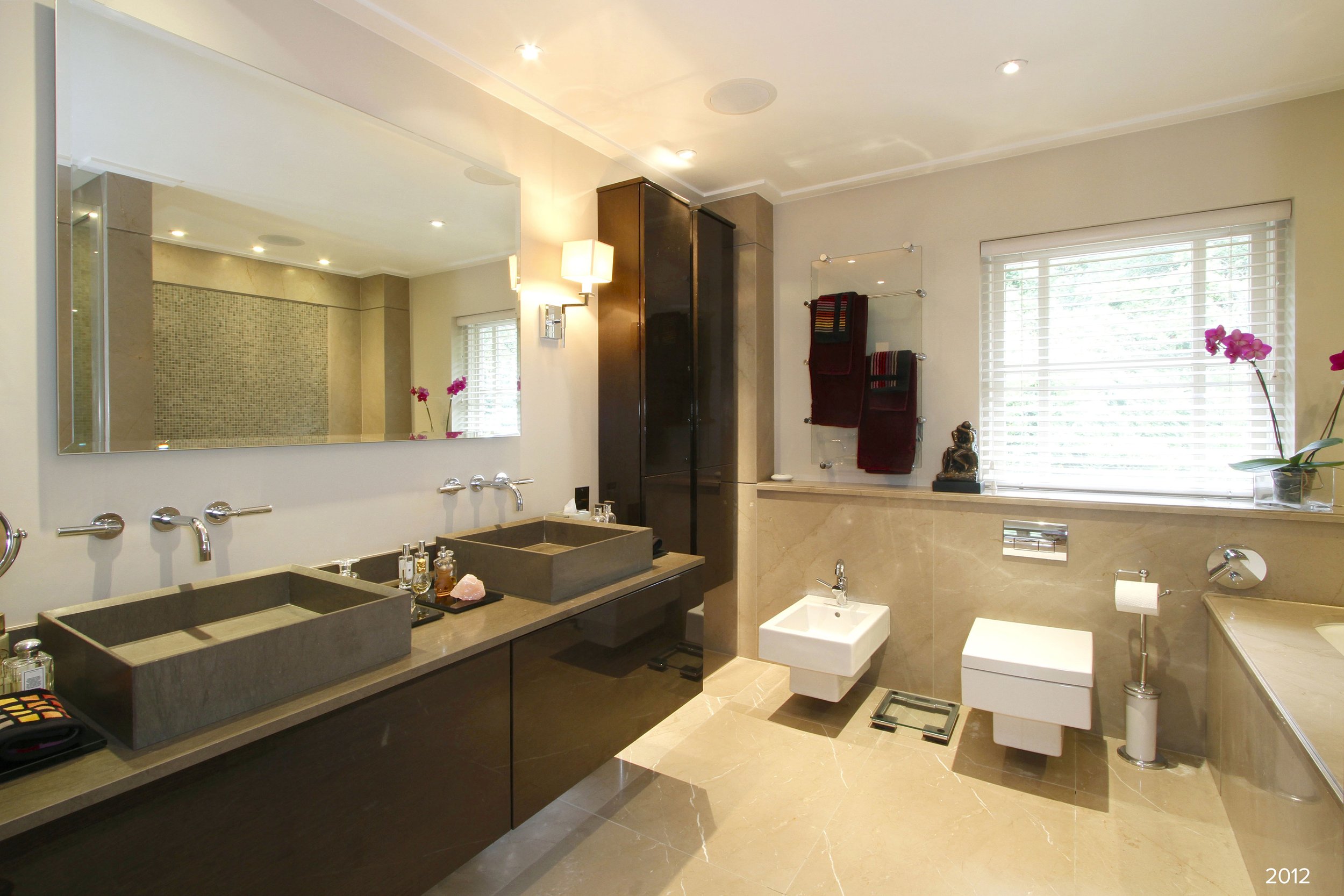 Ellington-Lodge---Bath.jpg