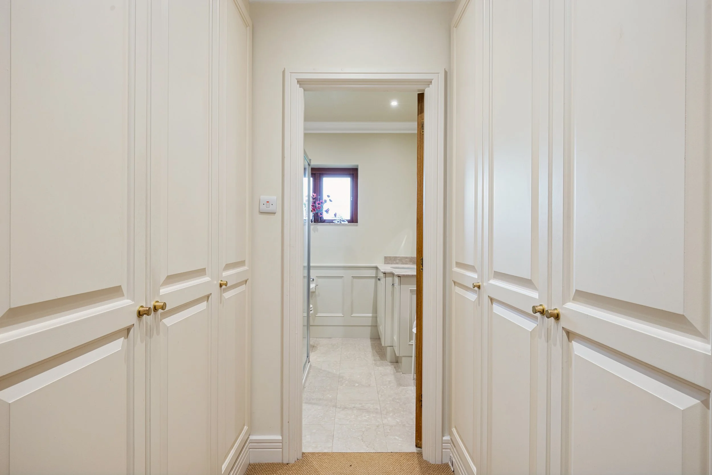 37 the Watergardens Warren Road KT2 7LF11.jpg