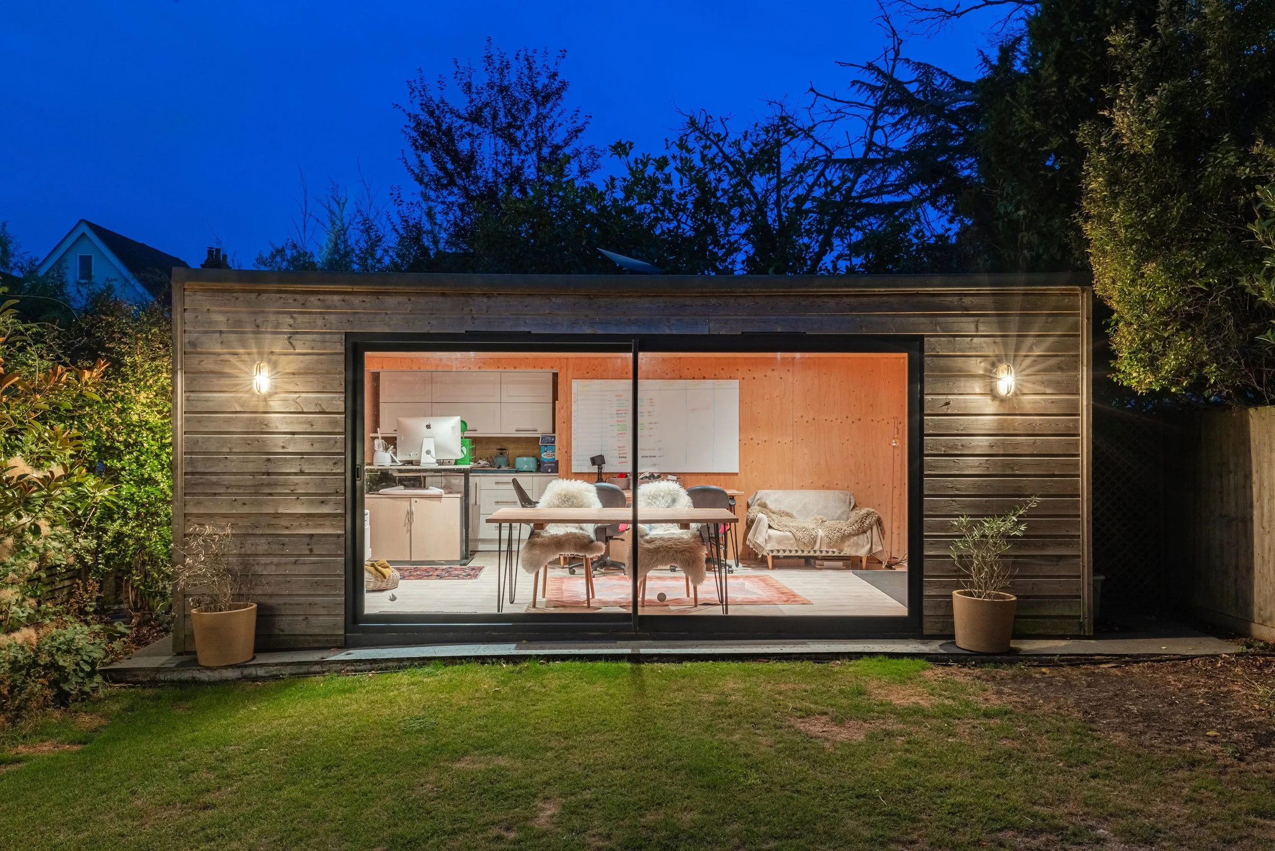 3a-Coombe-Lane-West,-KT2-7EW-DUSK-39-HDR.jpg