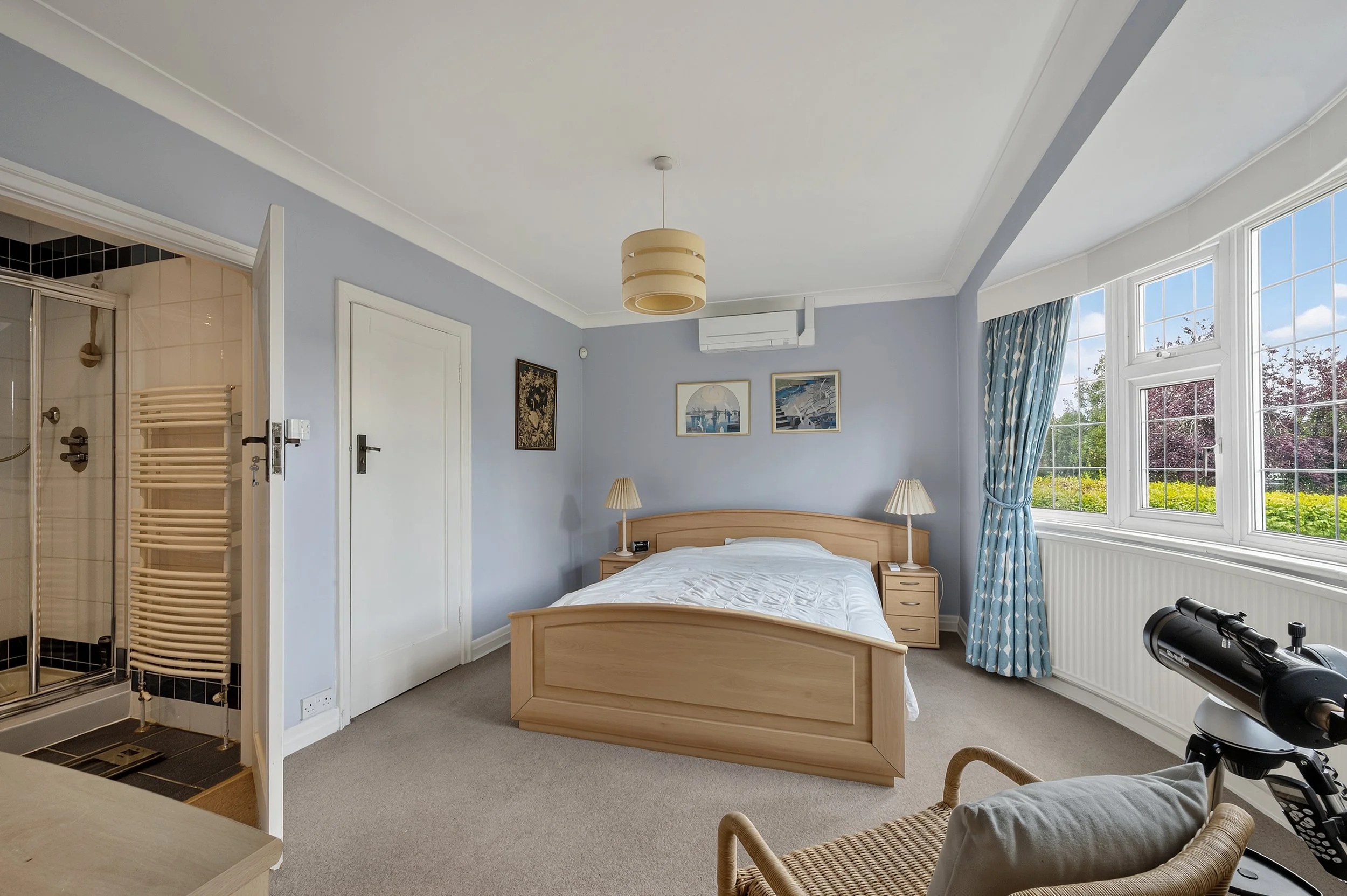 FILE-29.jpg