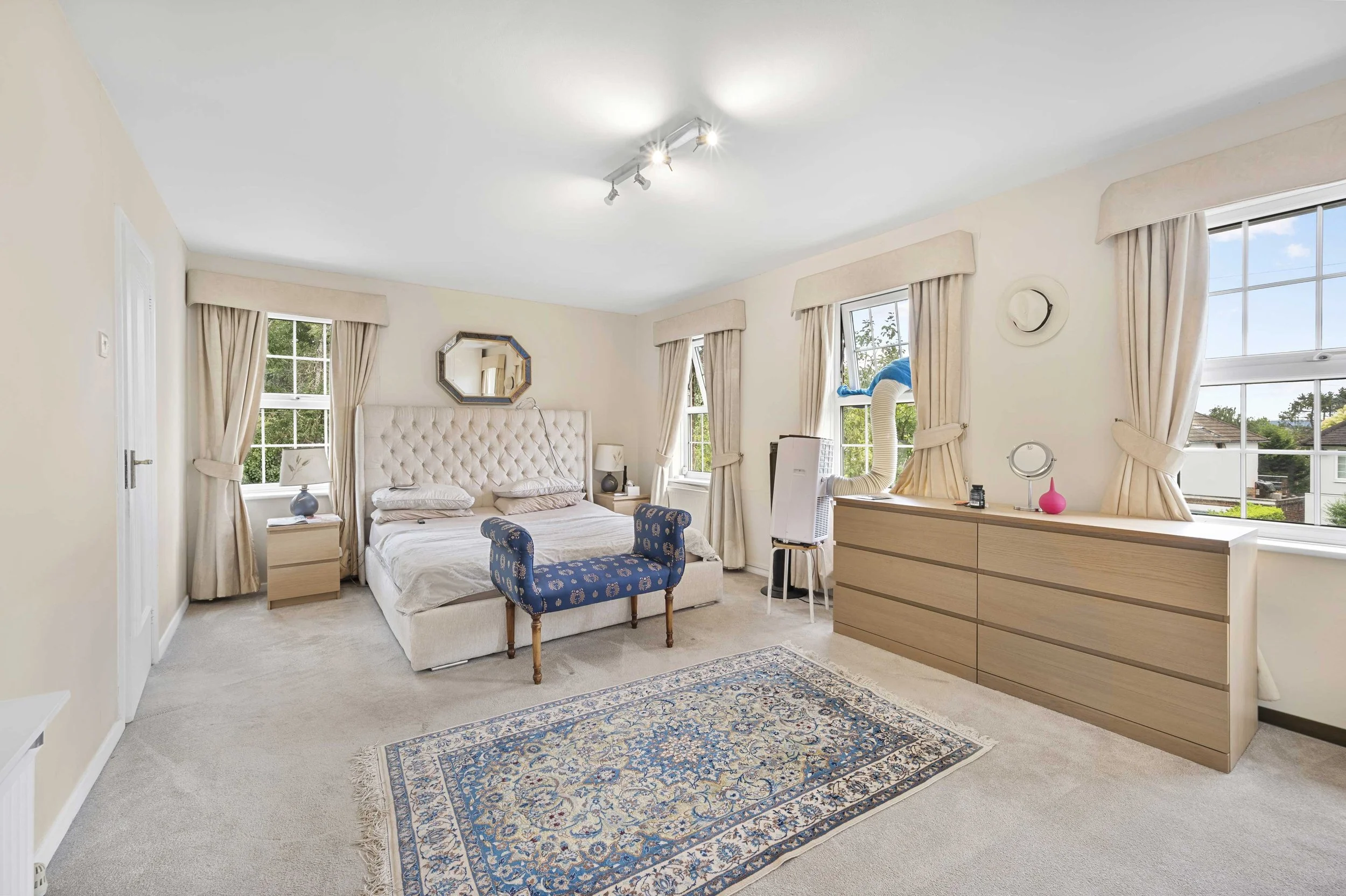 26-Burghley-Avenue,22.jpg