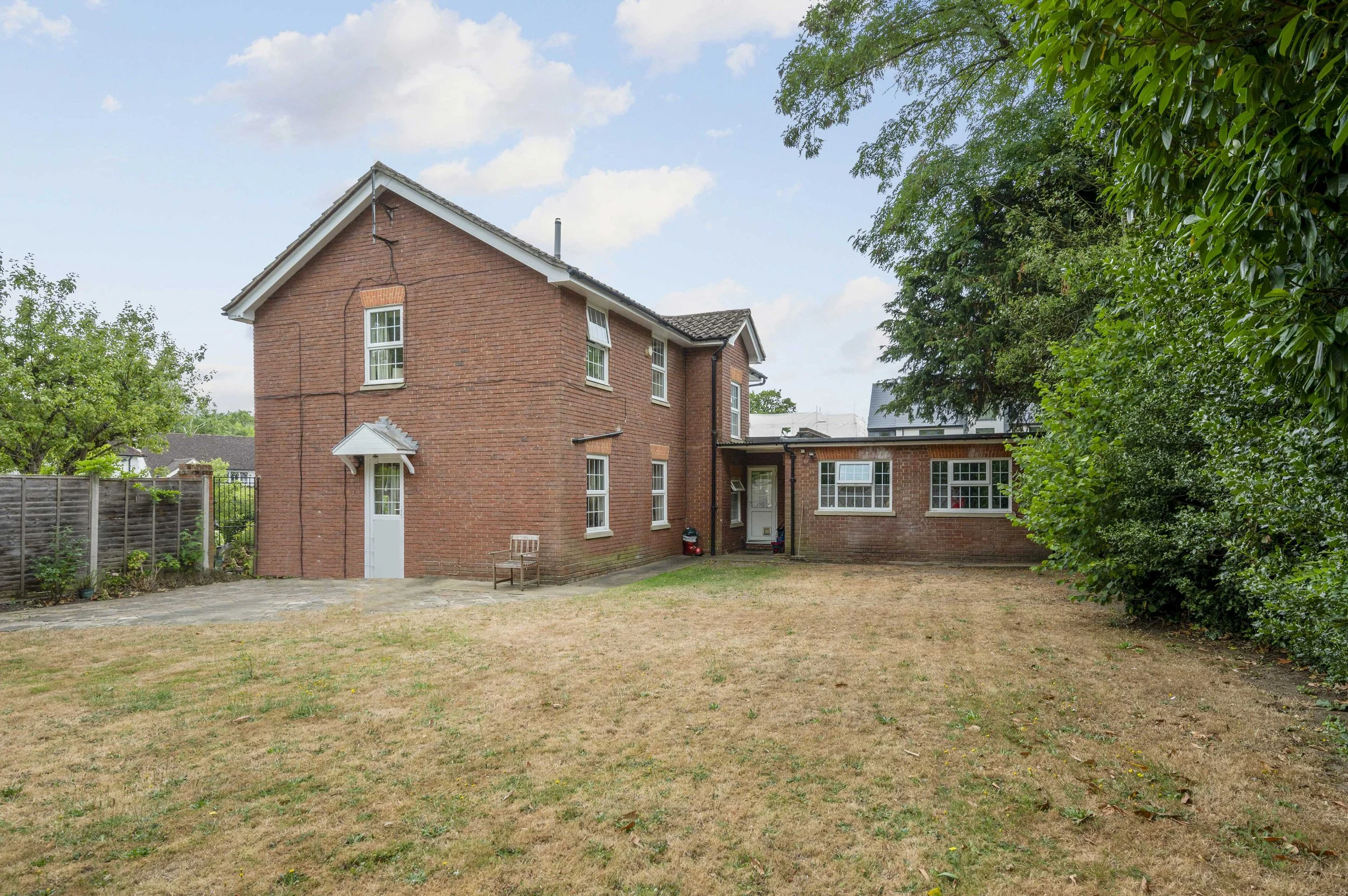 26-Burghley-Avenue,16.jpg