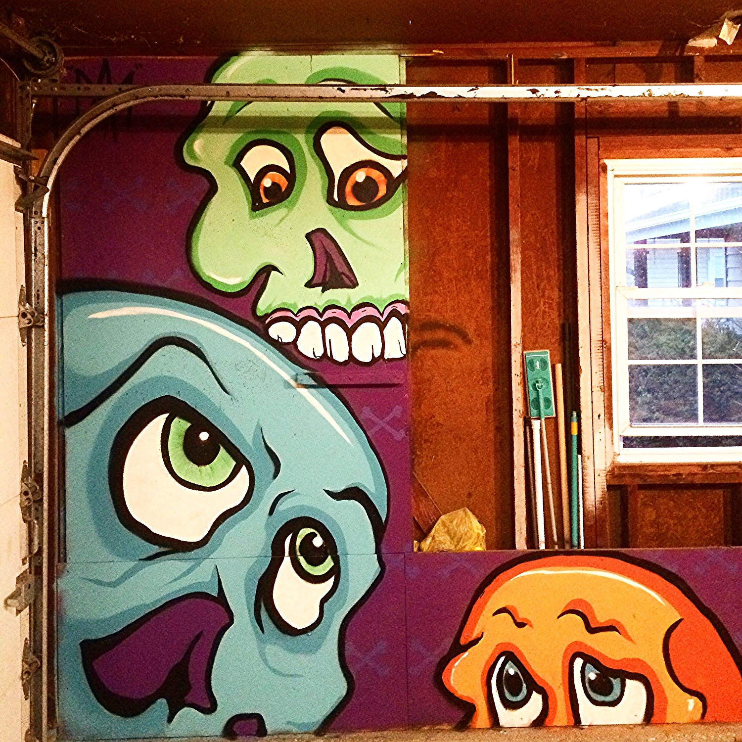 3 Skullys