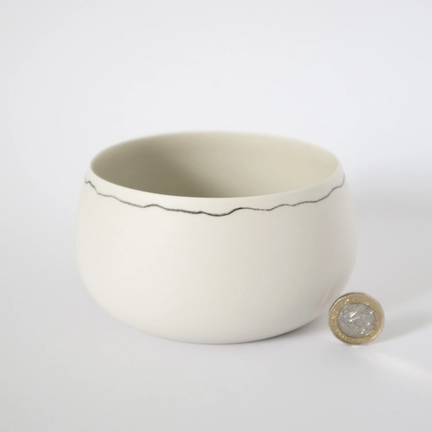 12-line-pot-2.jpg